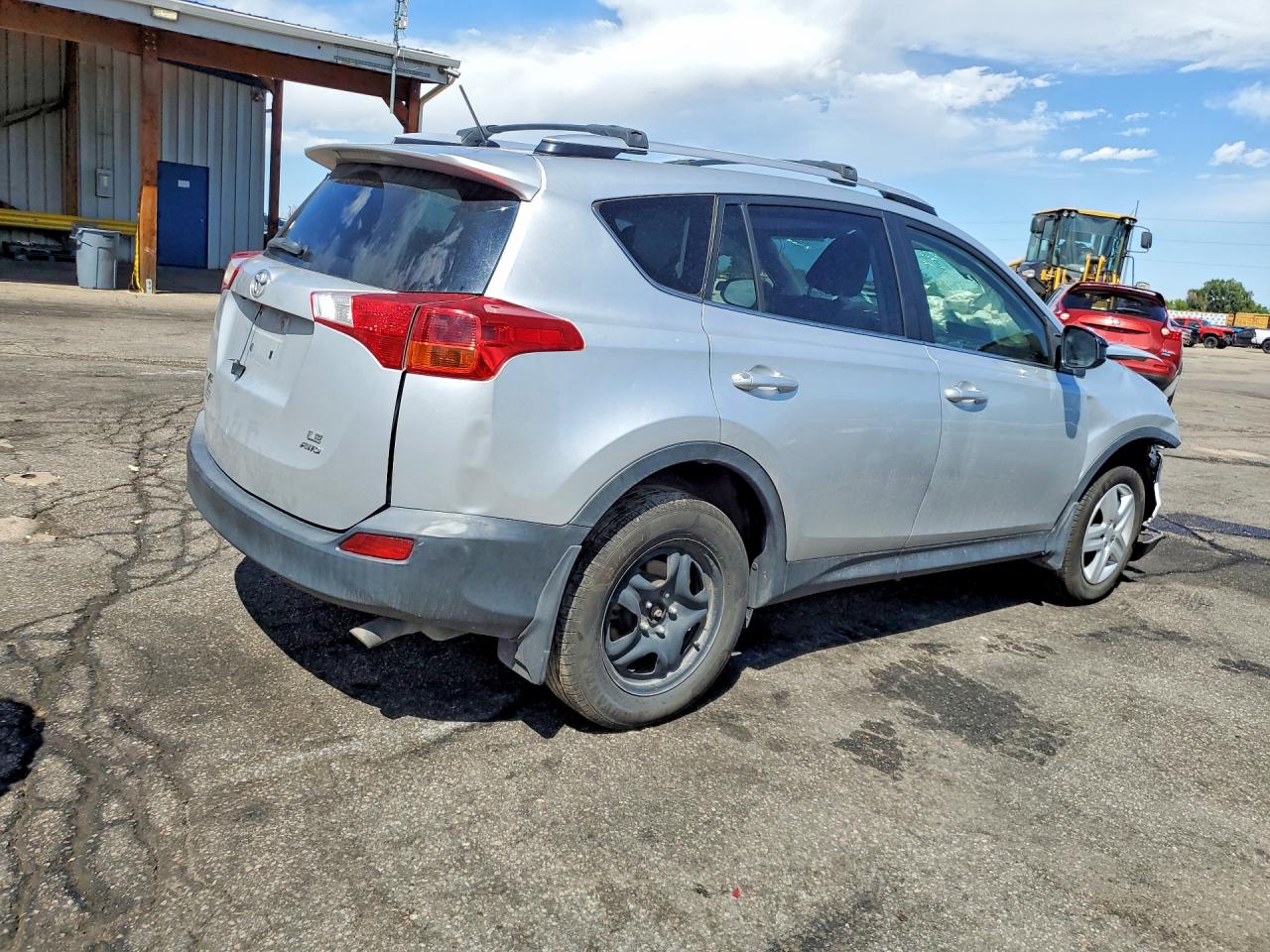 2013 Toyota Rav4 Le Silver vin: JTMBFREV2DD032320