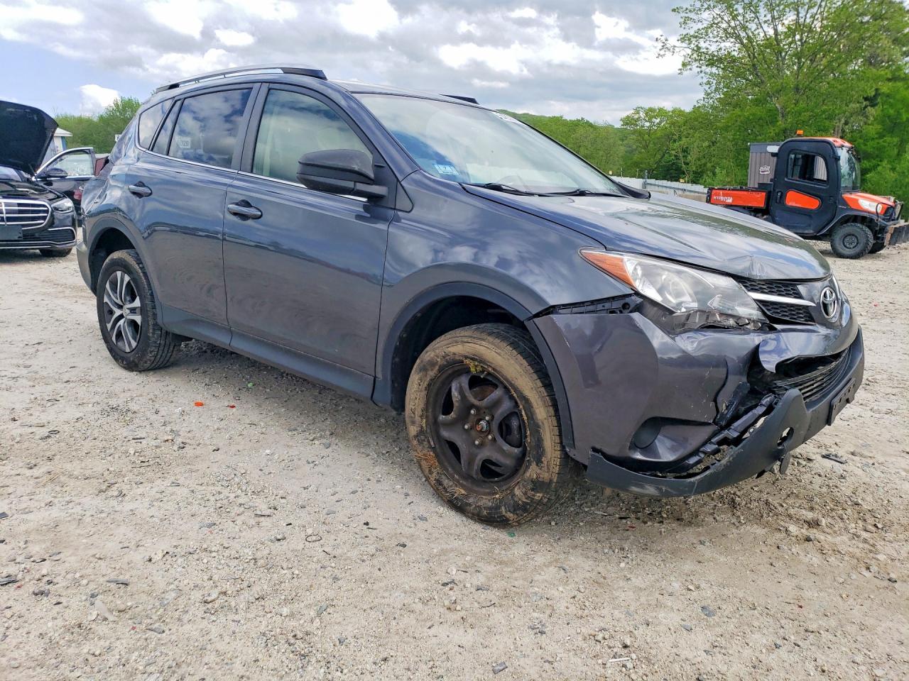 2014 Toyota Rav4 Le Gray vin: JTMBFREV2ED052326