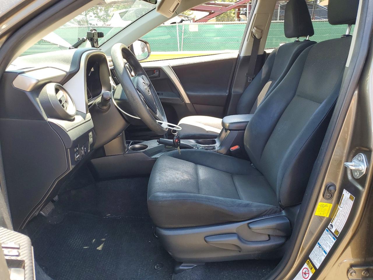 2014 Toyota Rav4 Le Серый vin: JTMBFREV2ED075217