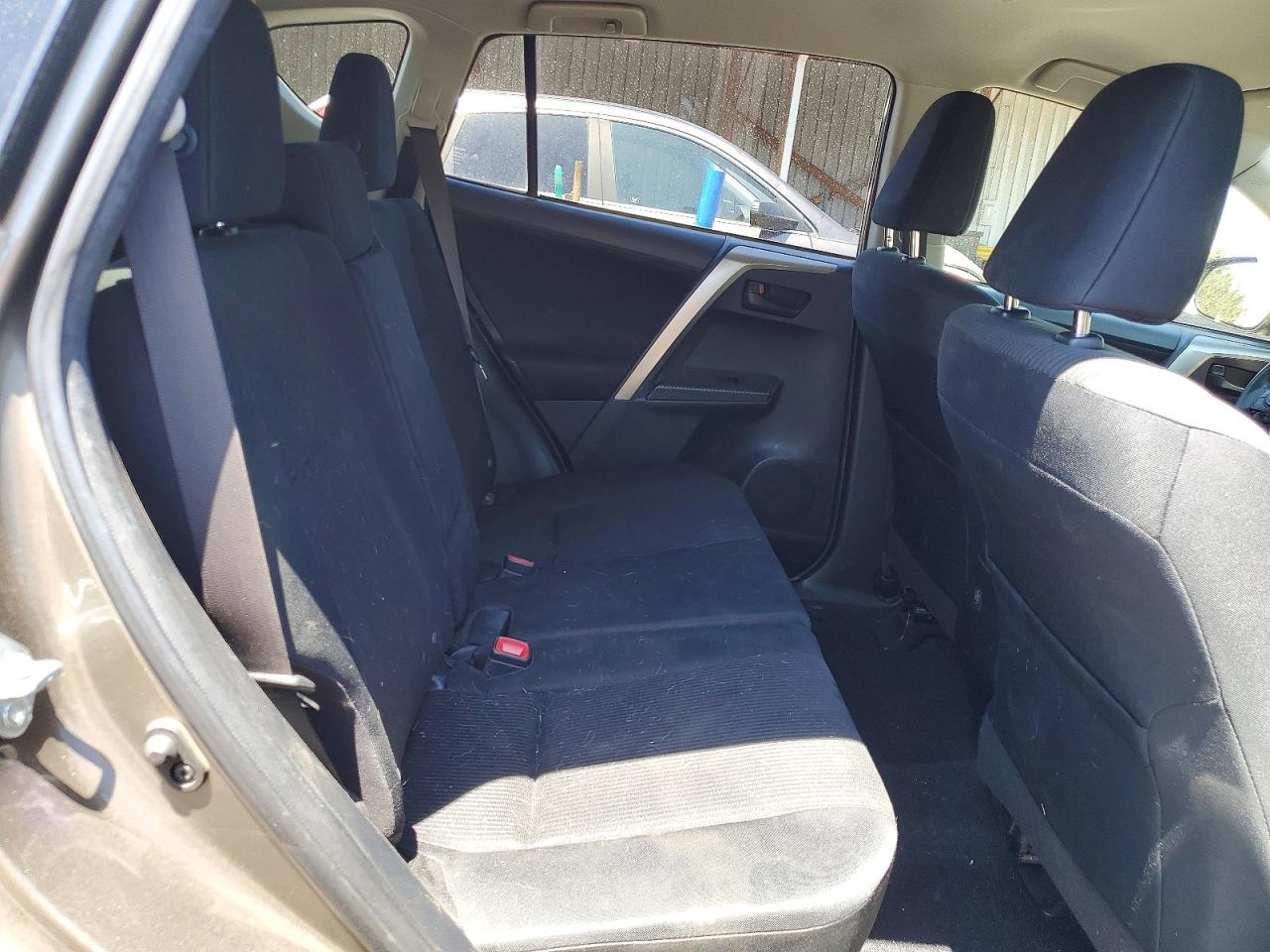 2014 Toyota Rav4 Le Серый vin: JTMBFREV2ED075217