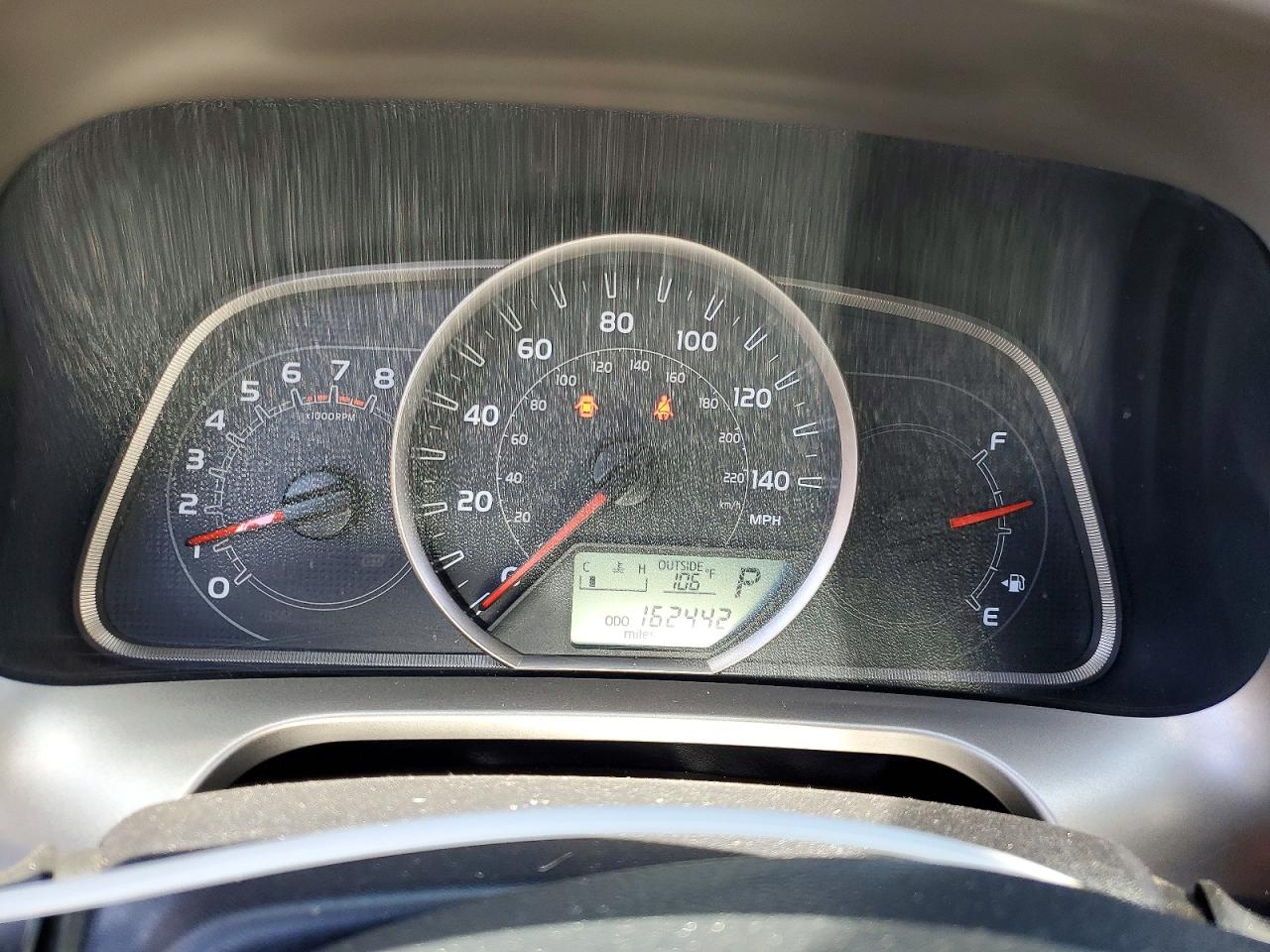2014 Toyota Rav4 Le Серый vin: JTMBFREV2ED075217