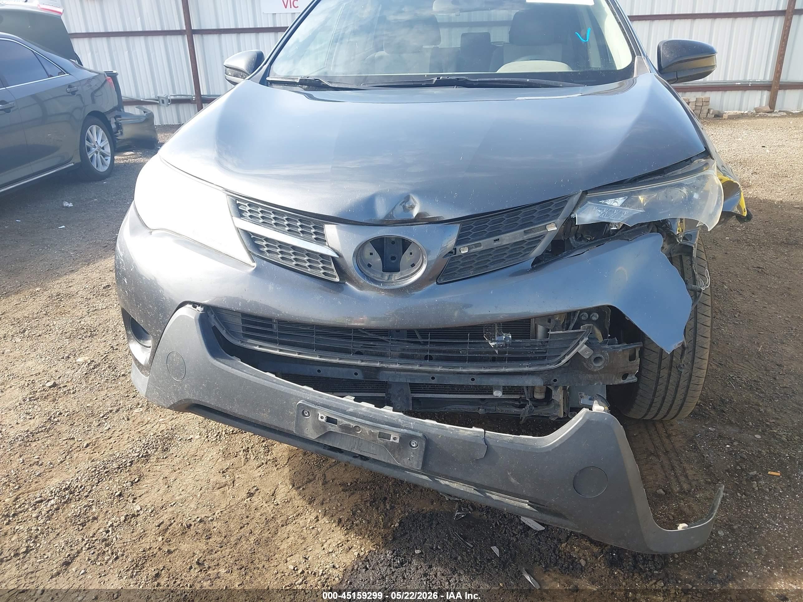 2014 Toyota Rav4 Le Gray vin: JTMBFREV2ED078926
