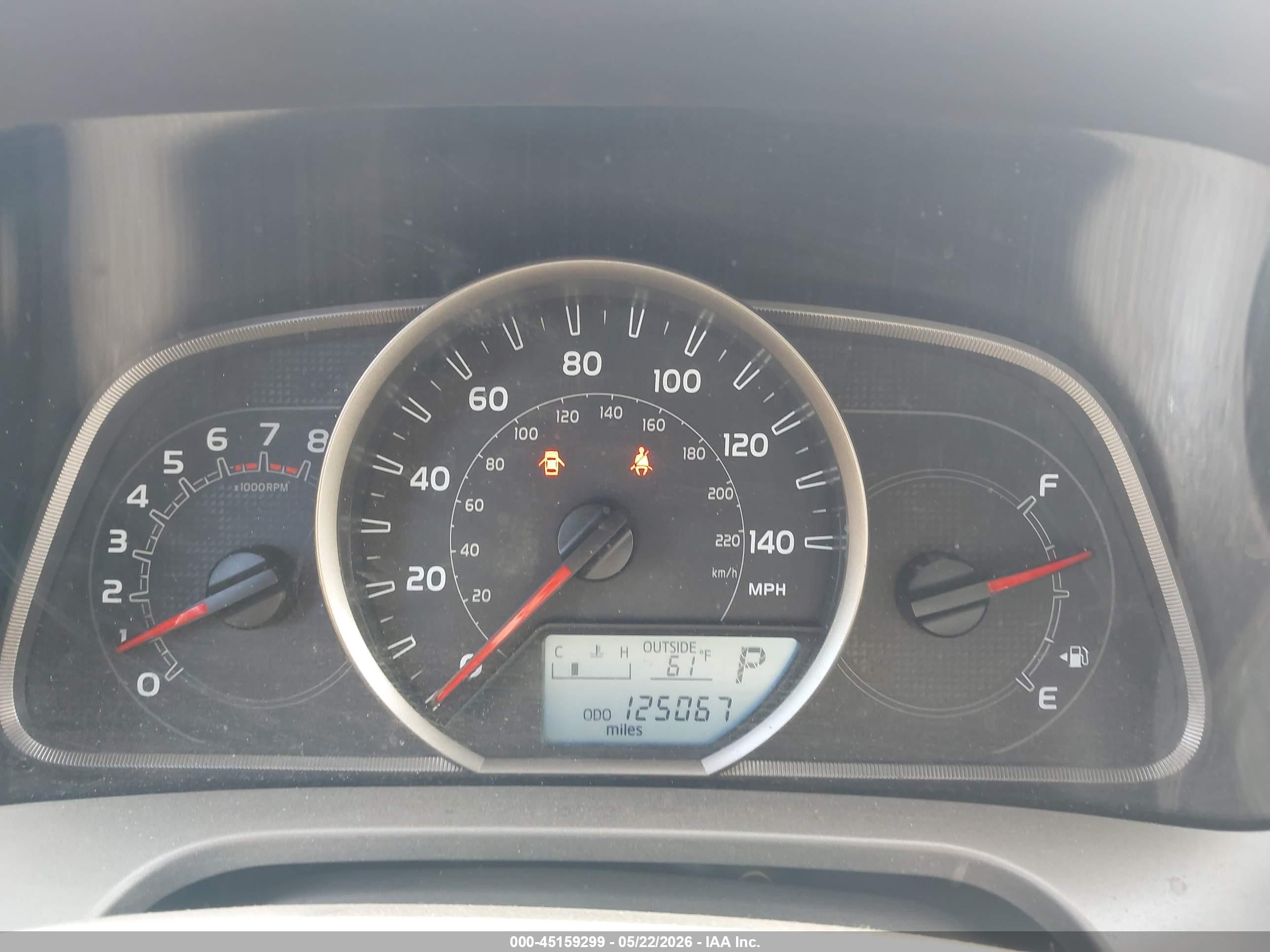 2014 Toyota Rav4 Le Gray vin: JTMBFREV2ED078926