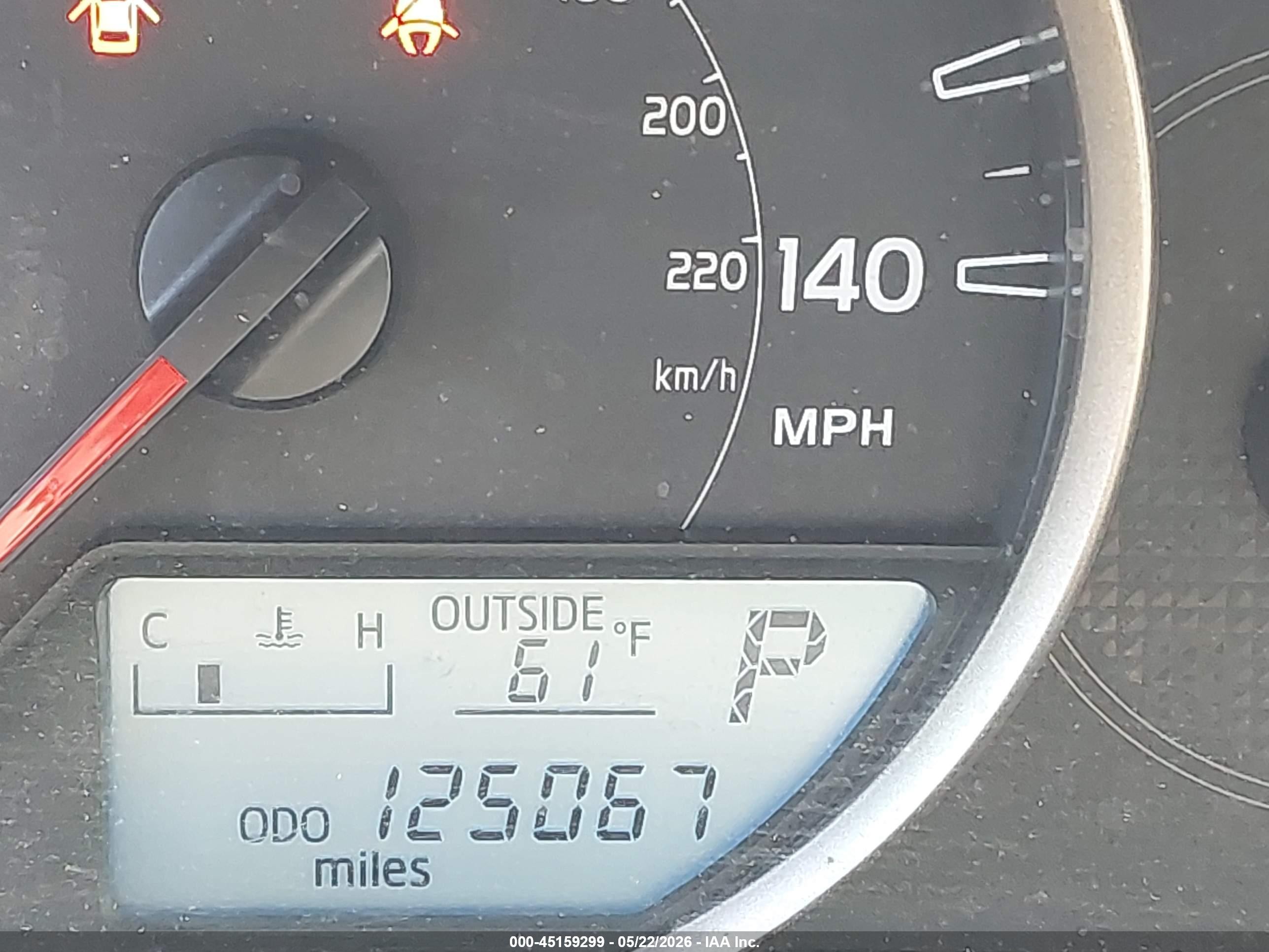 2014 Toyota Rav4 Le Gray vin: JTMBFREV2ED078926
