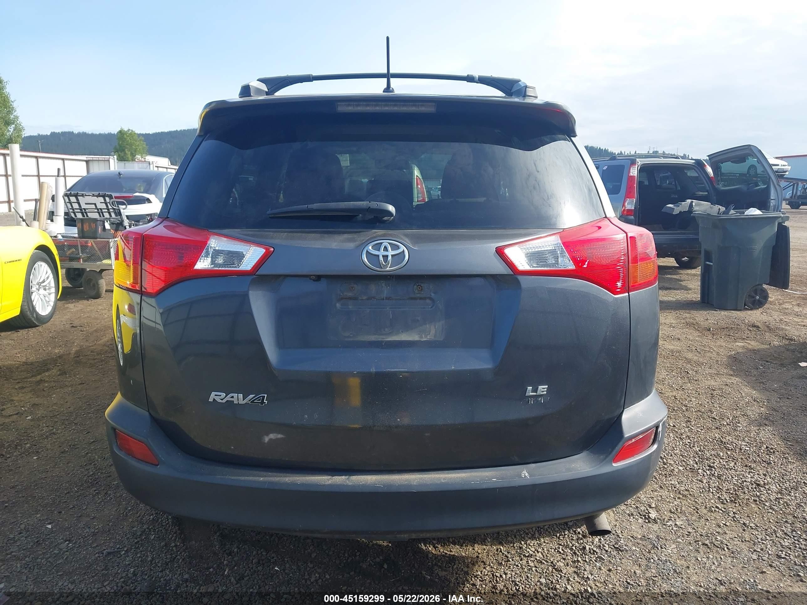 2014 Toyota Rav4 Le Gray vin: JTMBFREV2ED078926