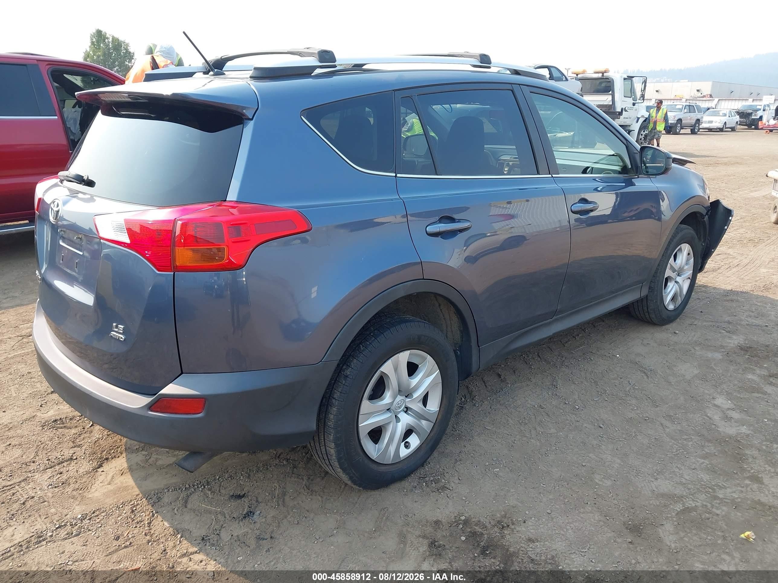 2014 Toyota Rav4 Le Blue vin: JTMBFREV2ED088646