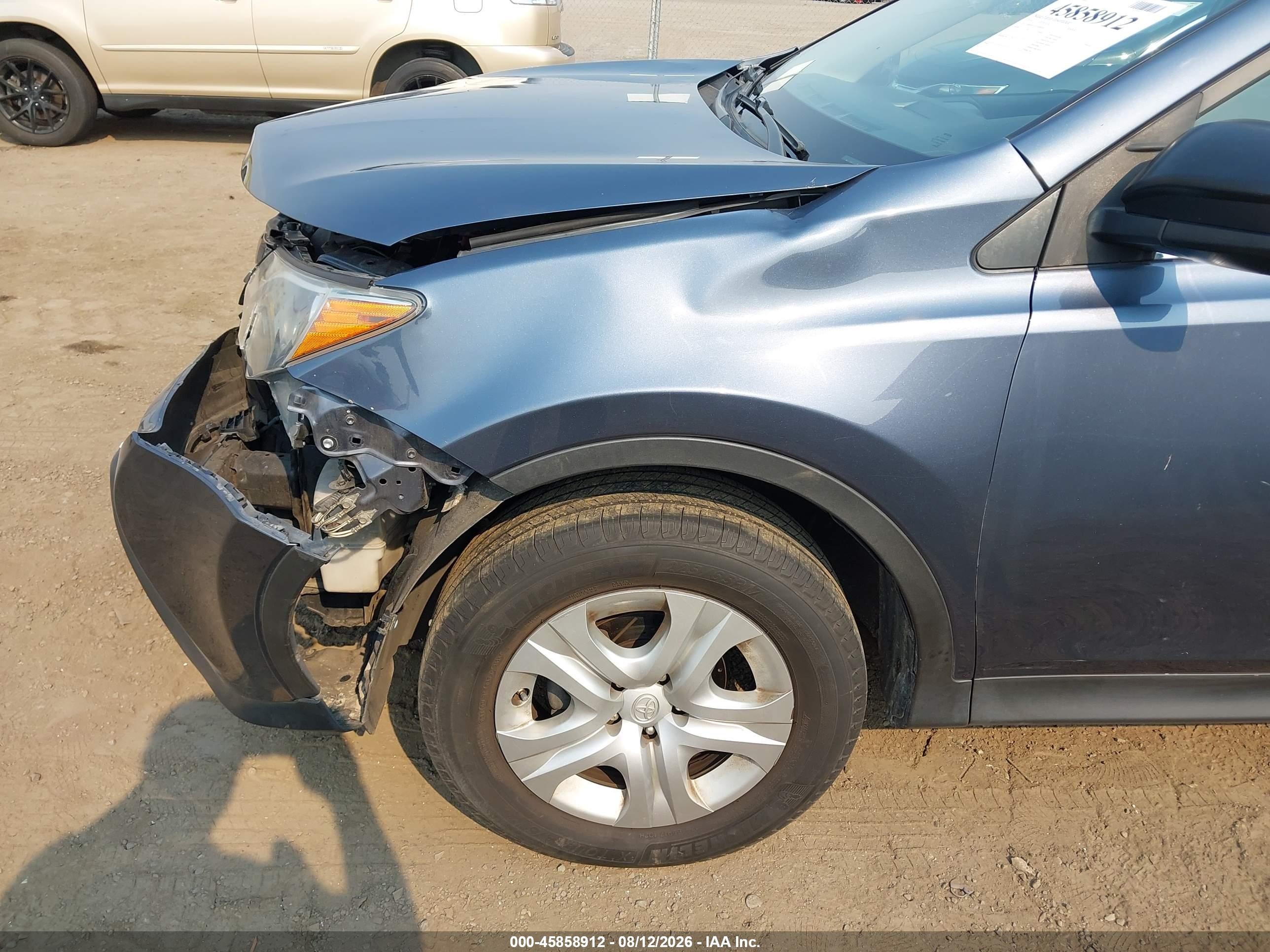 2014 Toyota Rav4 Le Blue vin: JTMBFREV2ED088646
