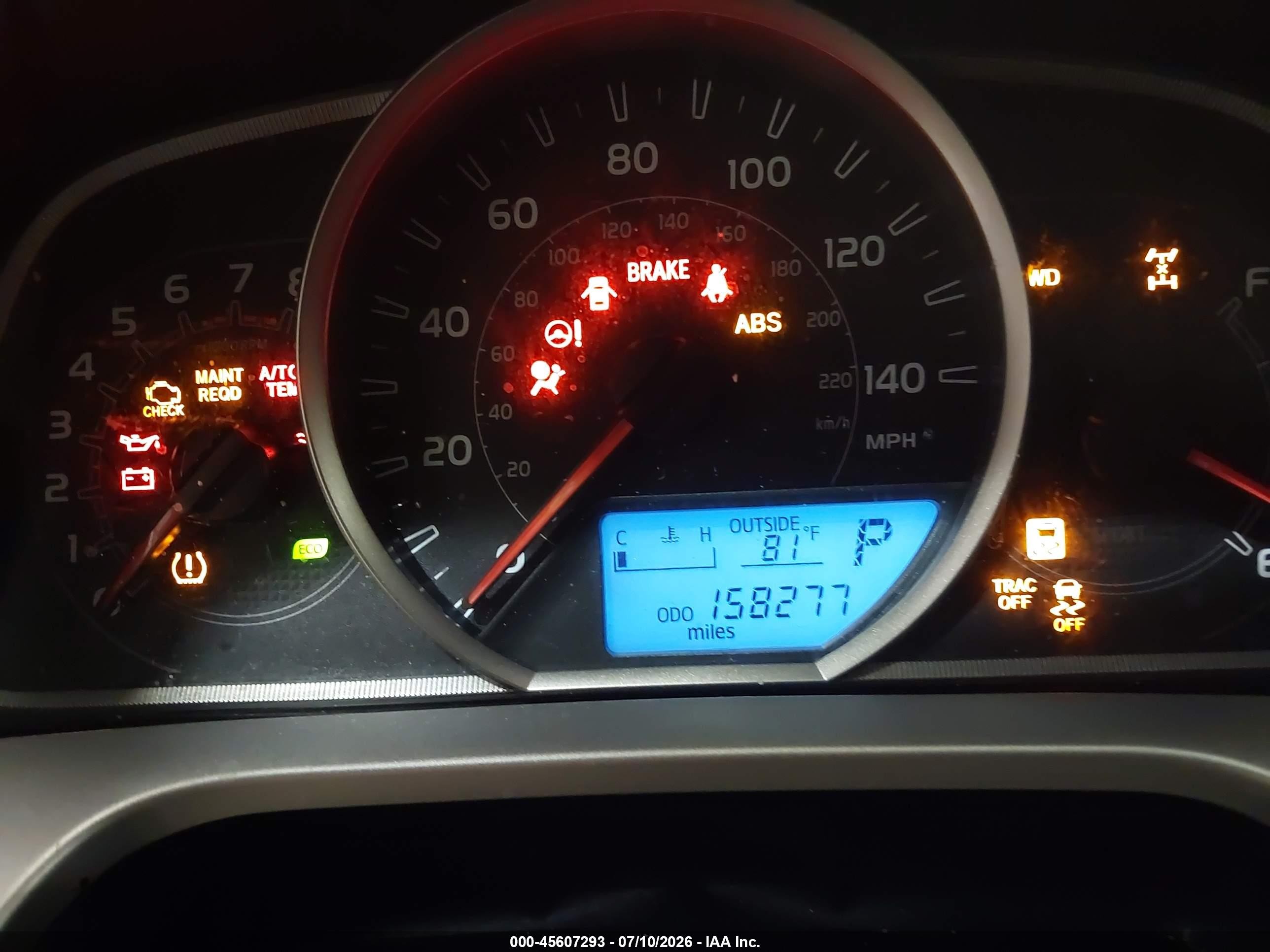 2015 Toyota Rav4 Le Gray vin: JTMBFREV2FD122571