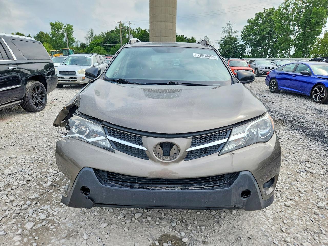 2015 Toyota Rav4 Le Brown vin: JTMBFREV2FD174959