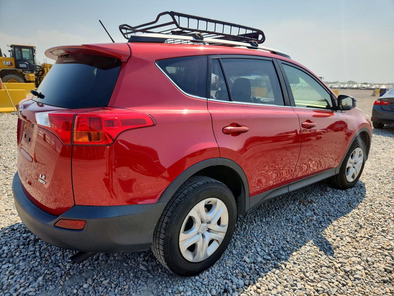 2015 Toyota Rav4 Le Red vin: JTMBFREV2FJ036758