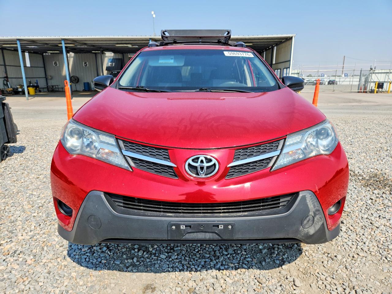 2015 Toyota Rav4 Le Red vin: JTMBFREV2FJ036758