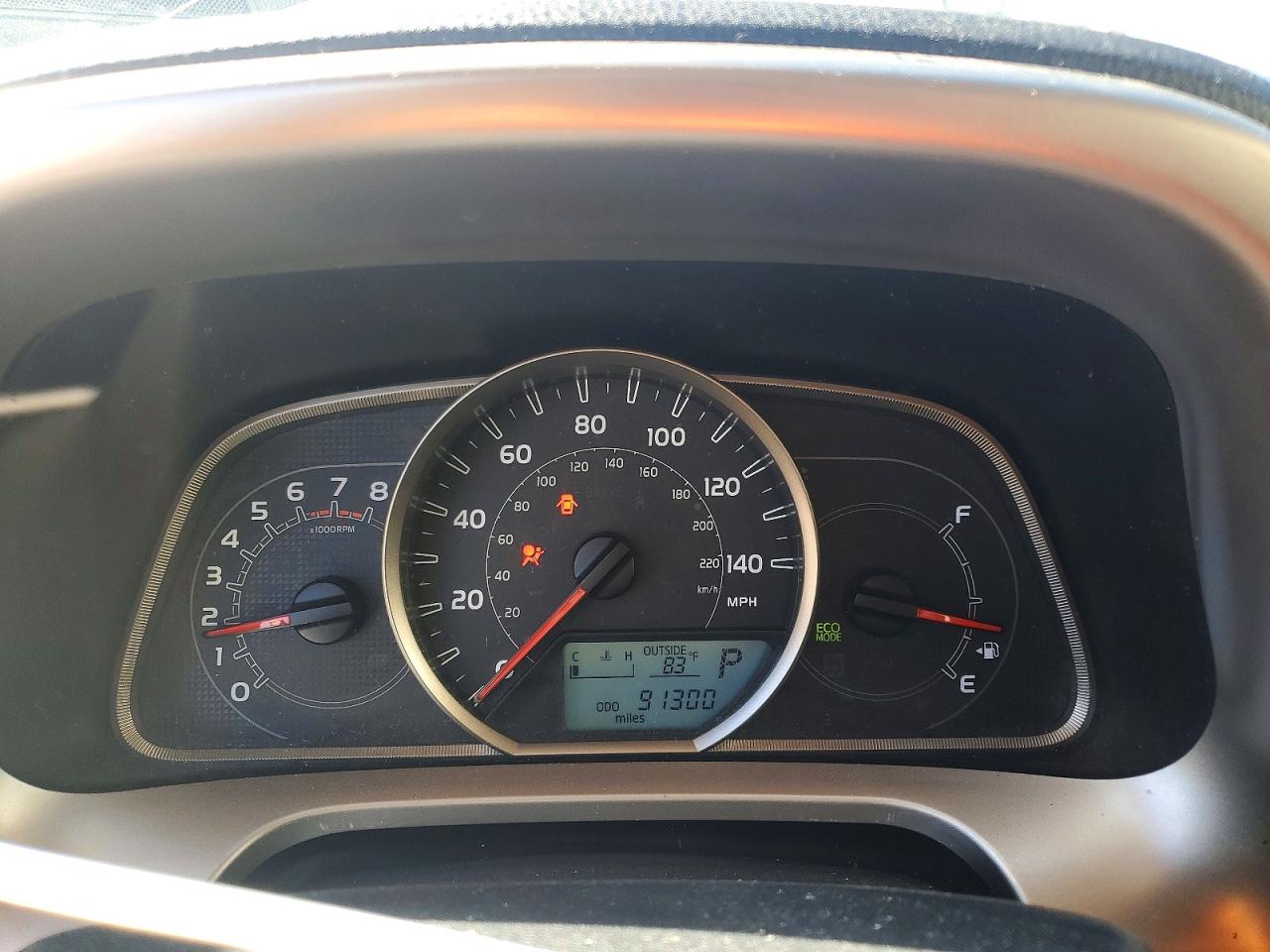 2014 Toyota Rav4 Le Gray vin: JTMBFREV3ED055493
