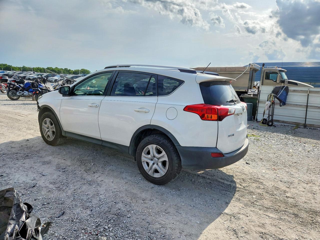 2014 Toyota Rav4 Le Белый vin: JTMBFREV3ED075176