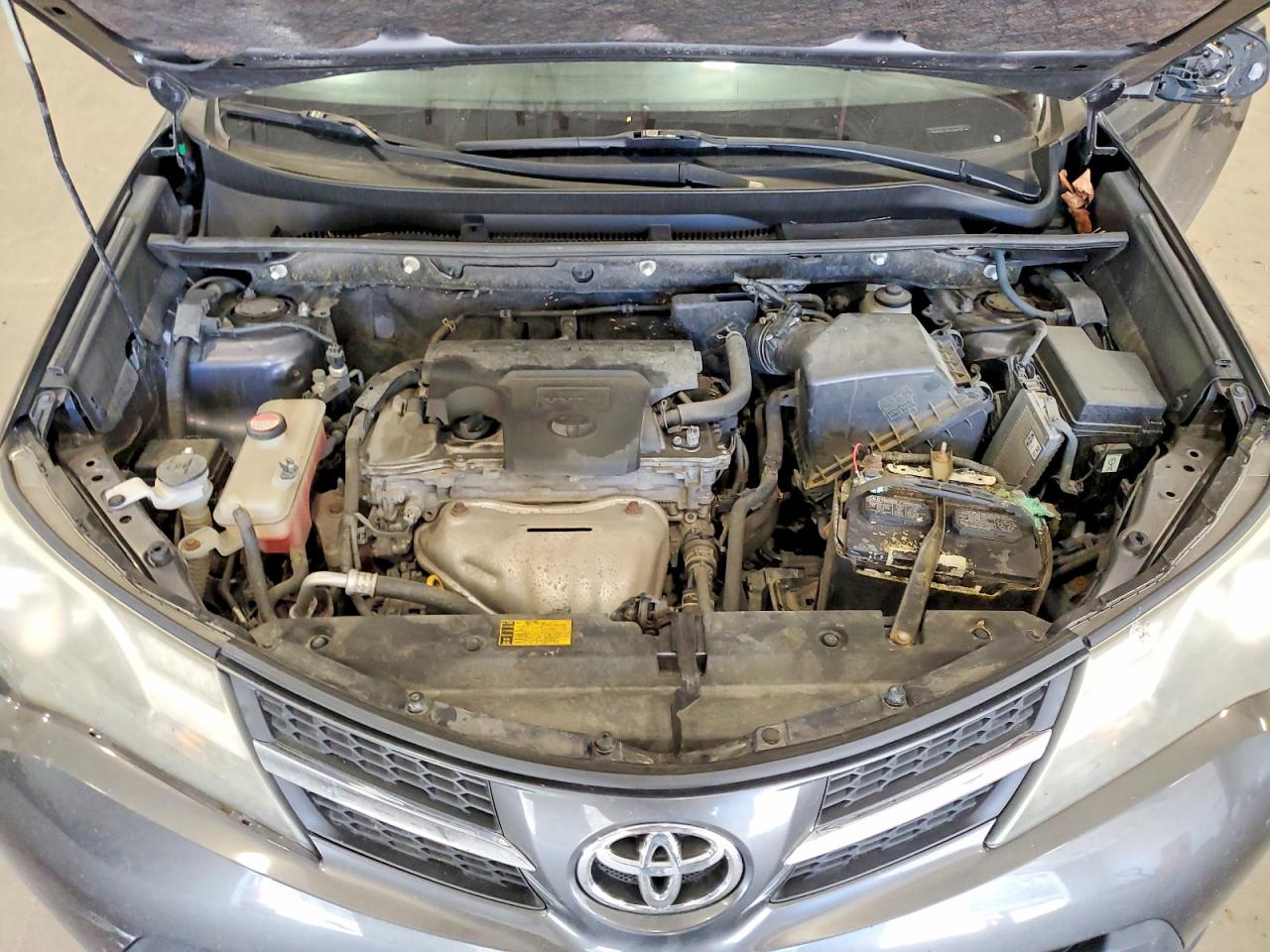 2014 Toyota Rav4 Le Gray vin: JTMBFREV3ED078773