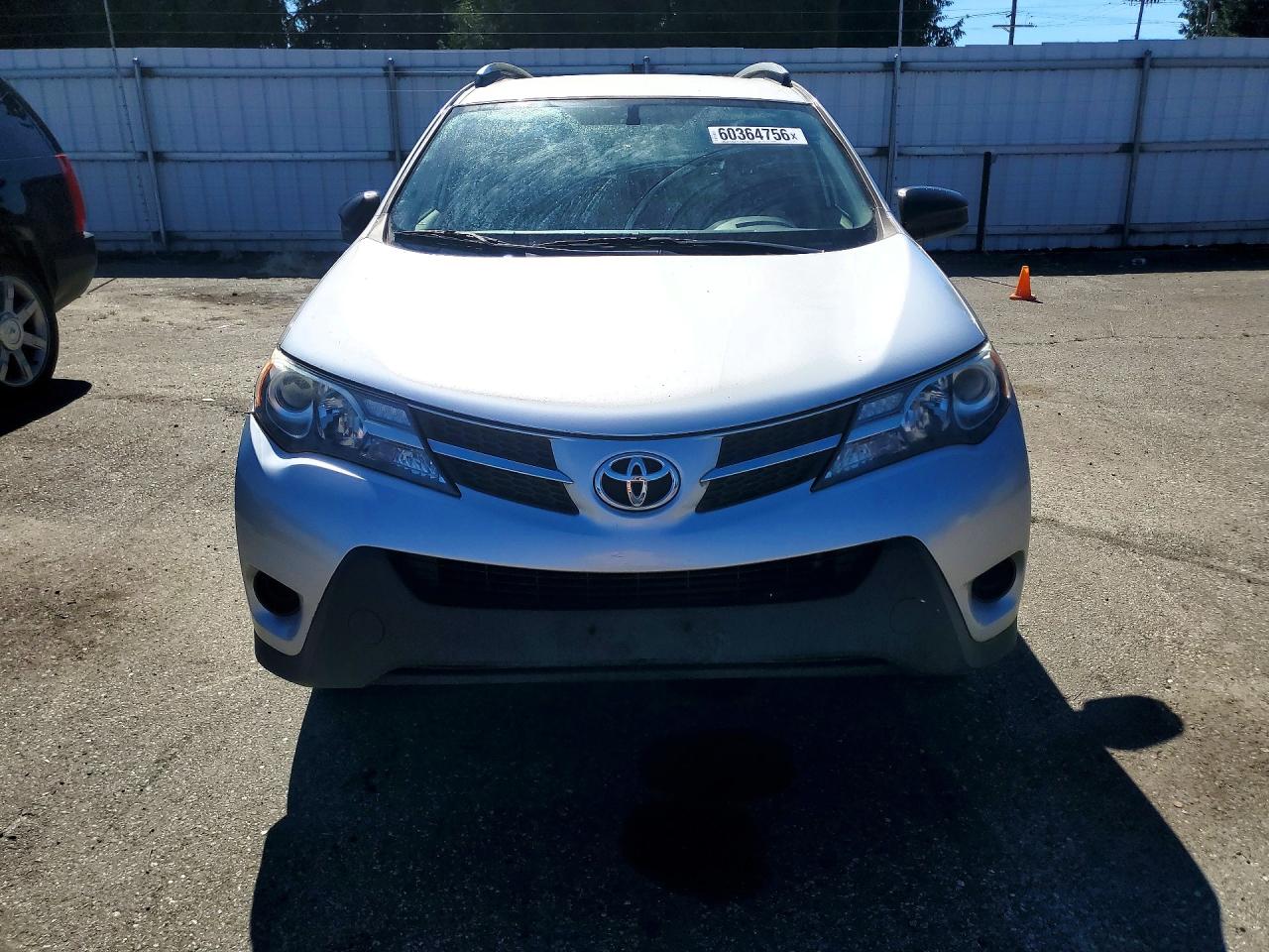 2014 Toyota Rav4 Le Silver vin: JTMBFREV3ED083701