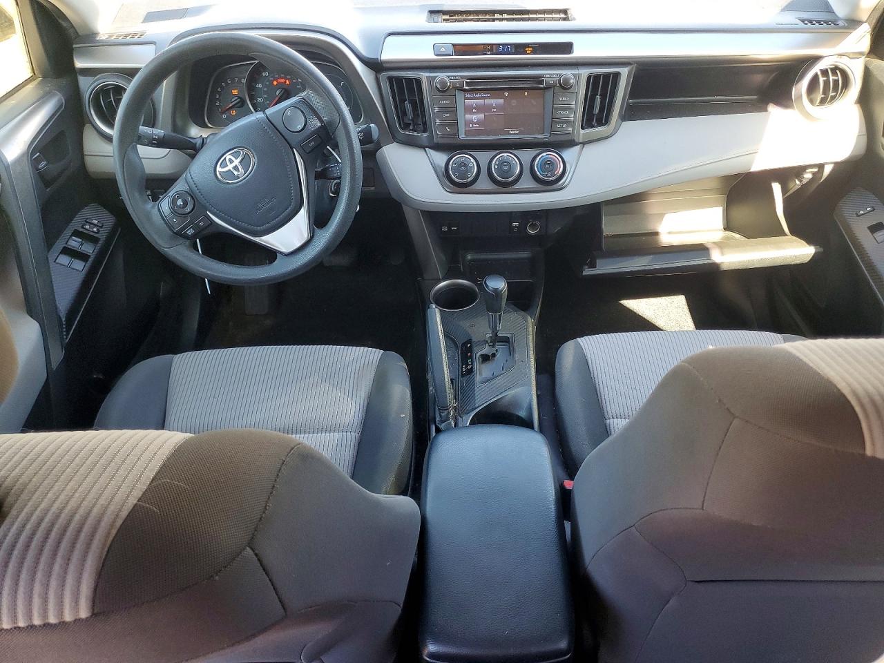 2014 Toyota Rav4 Le Silver vin: JTMBFREV3ED083701