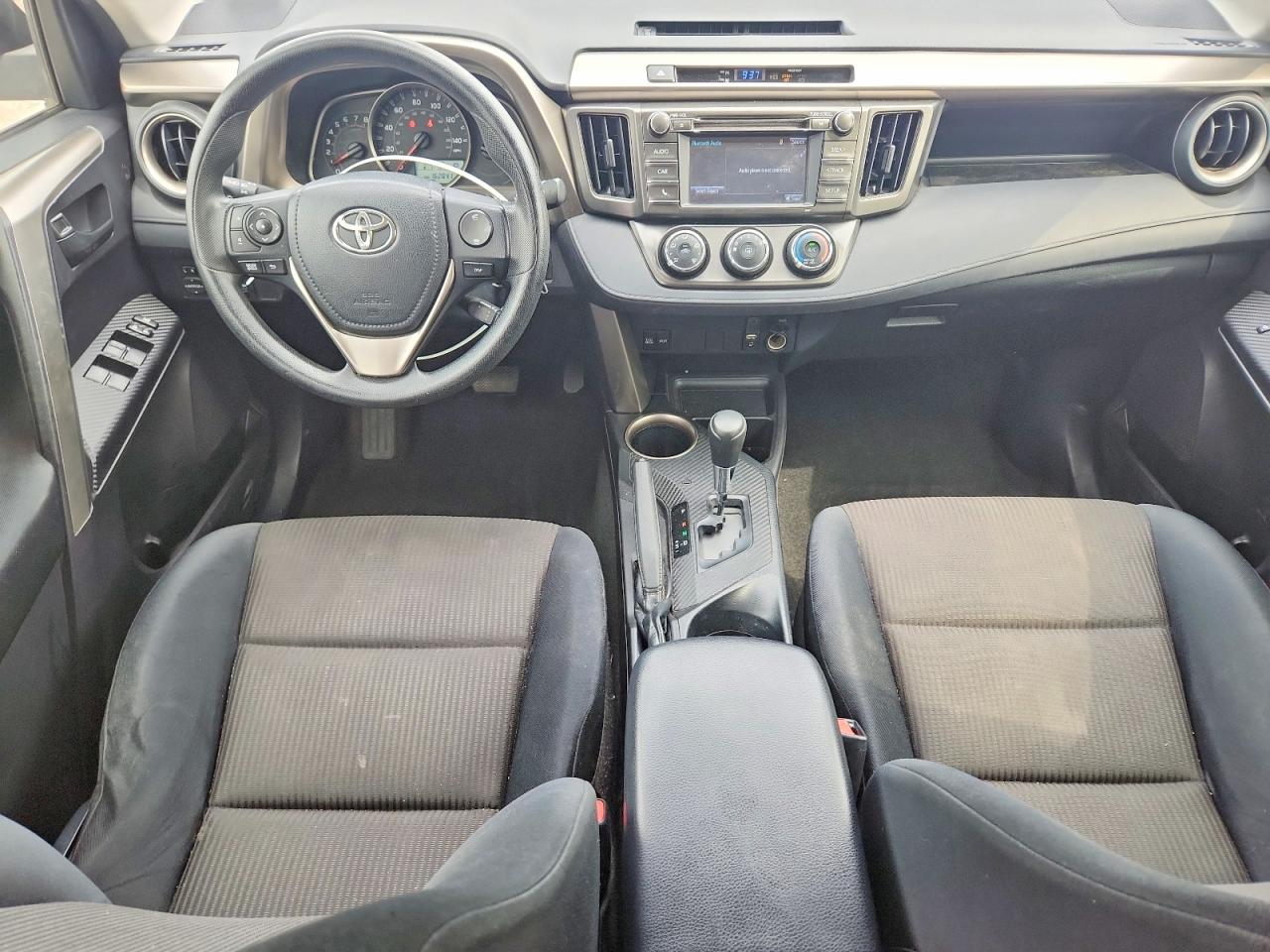 2014 Toyota Rav4 Le Silver vin: JTMBFREV3EJ006831