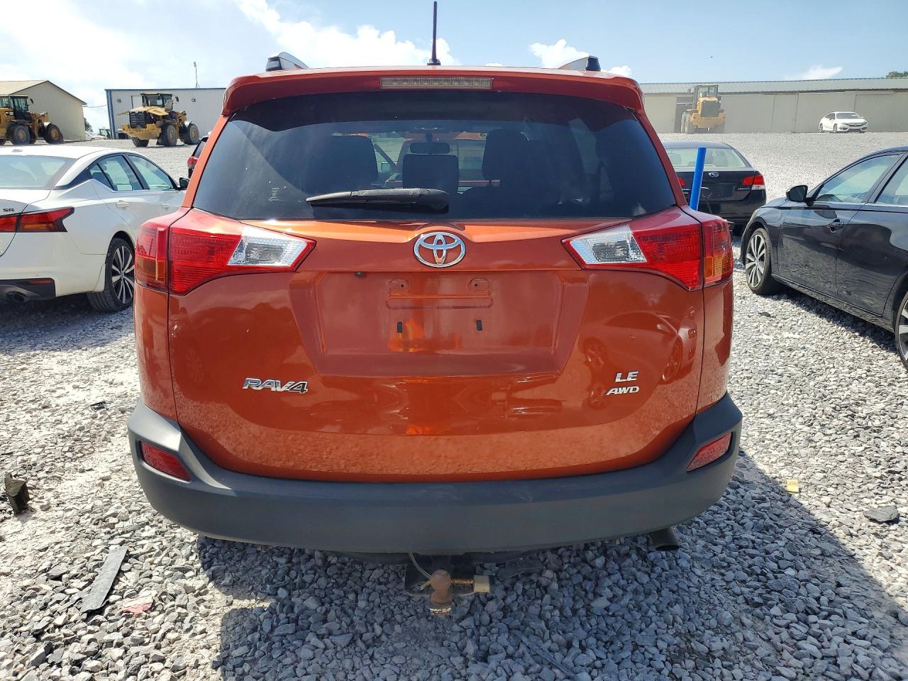 2015 Toyota Rav4 Le Оранжевый vin: JTMBFREV3FD162321
