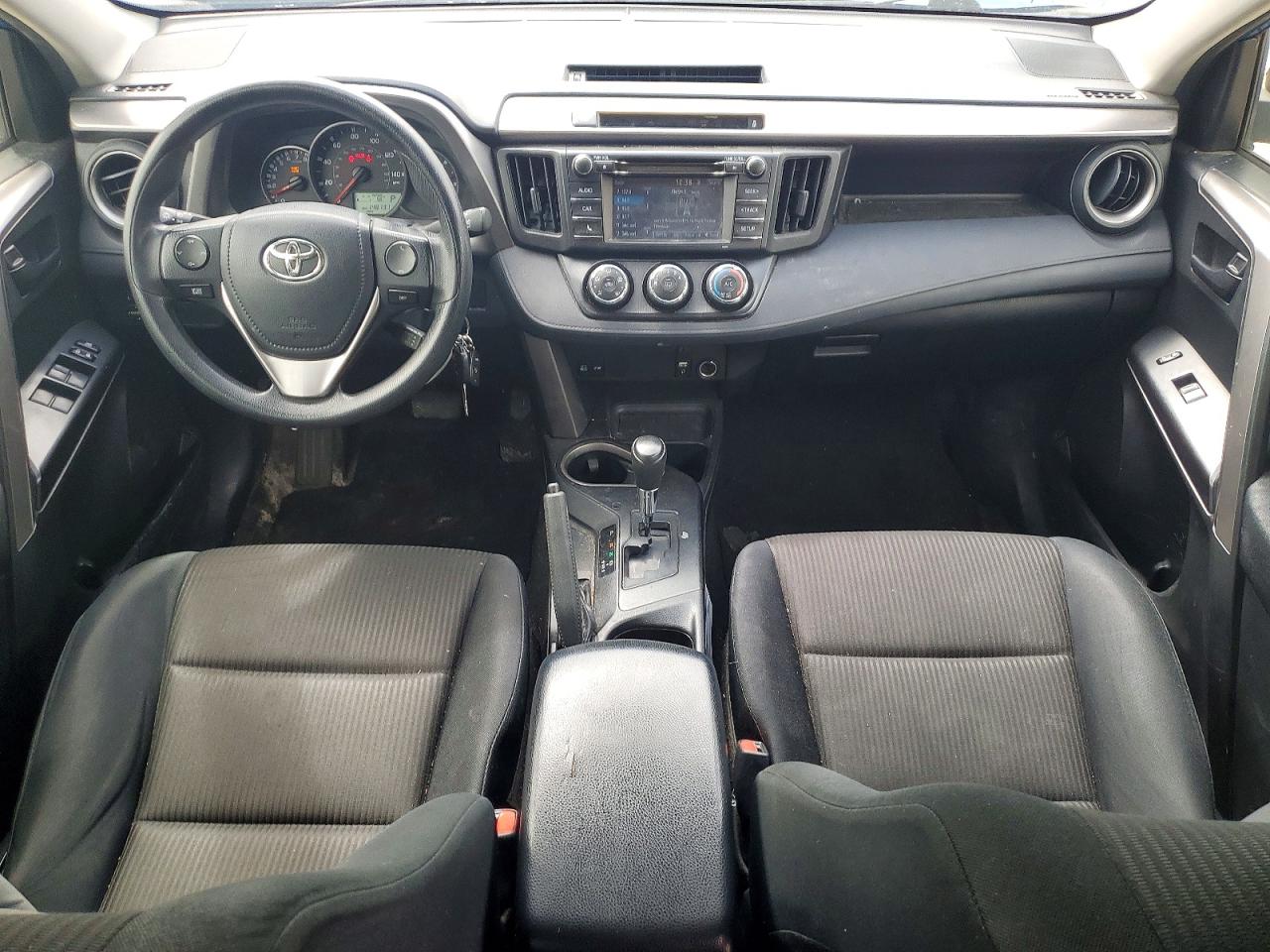 2016 Toyota Rav4 Le Синий vin: JTMBFREV3GJ065154