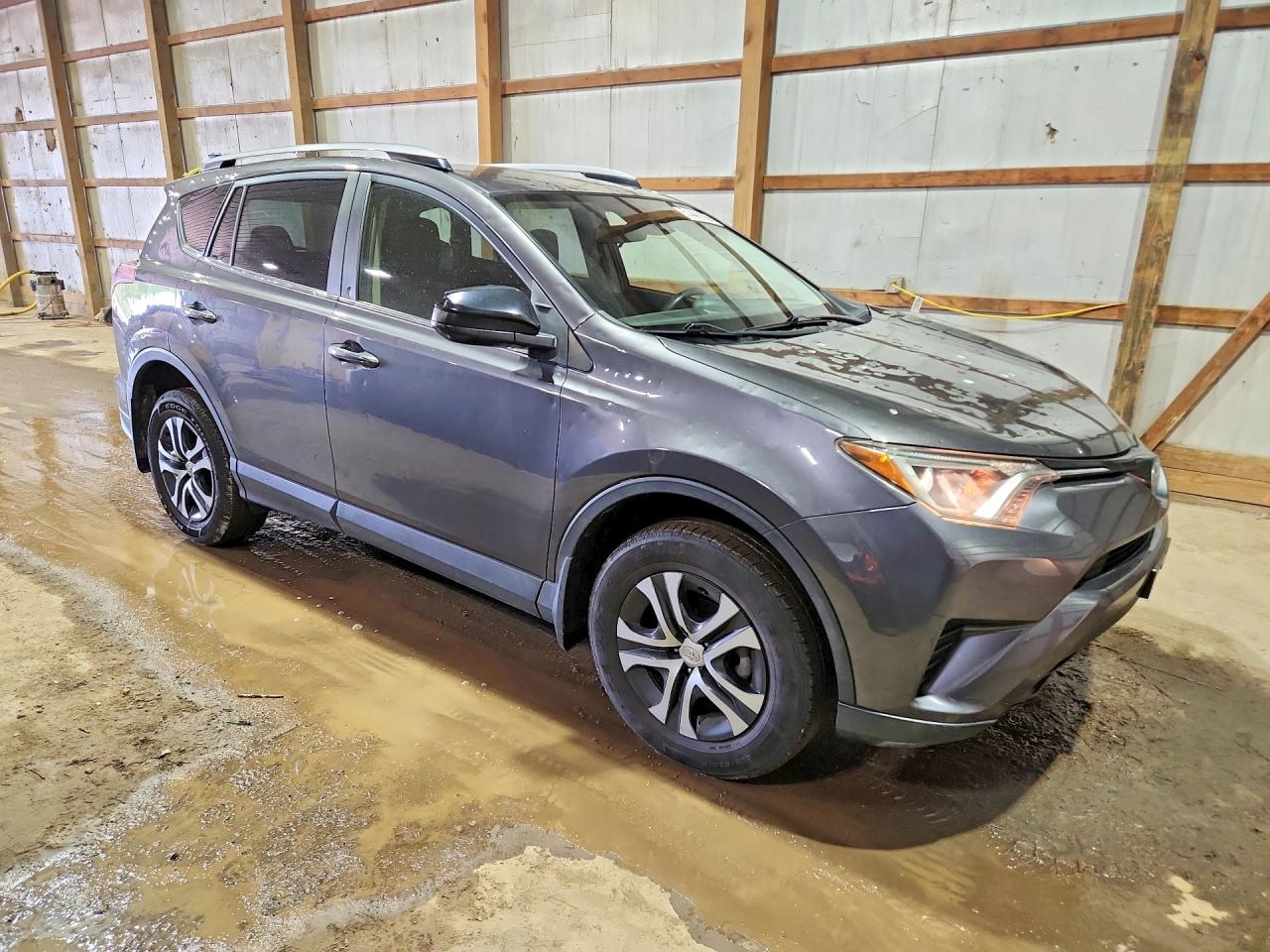 2017 Toyota Rav4 Le Gray vin: JTMBFREV3HJ137990