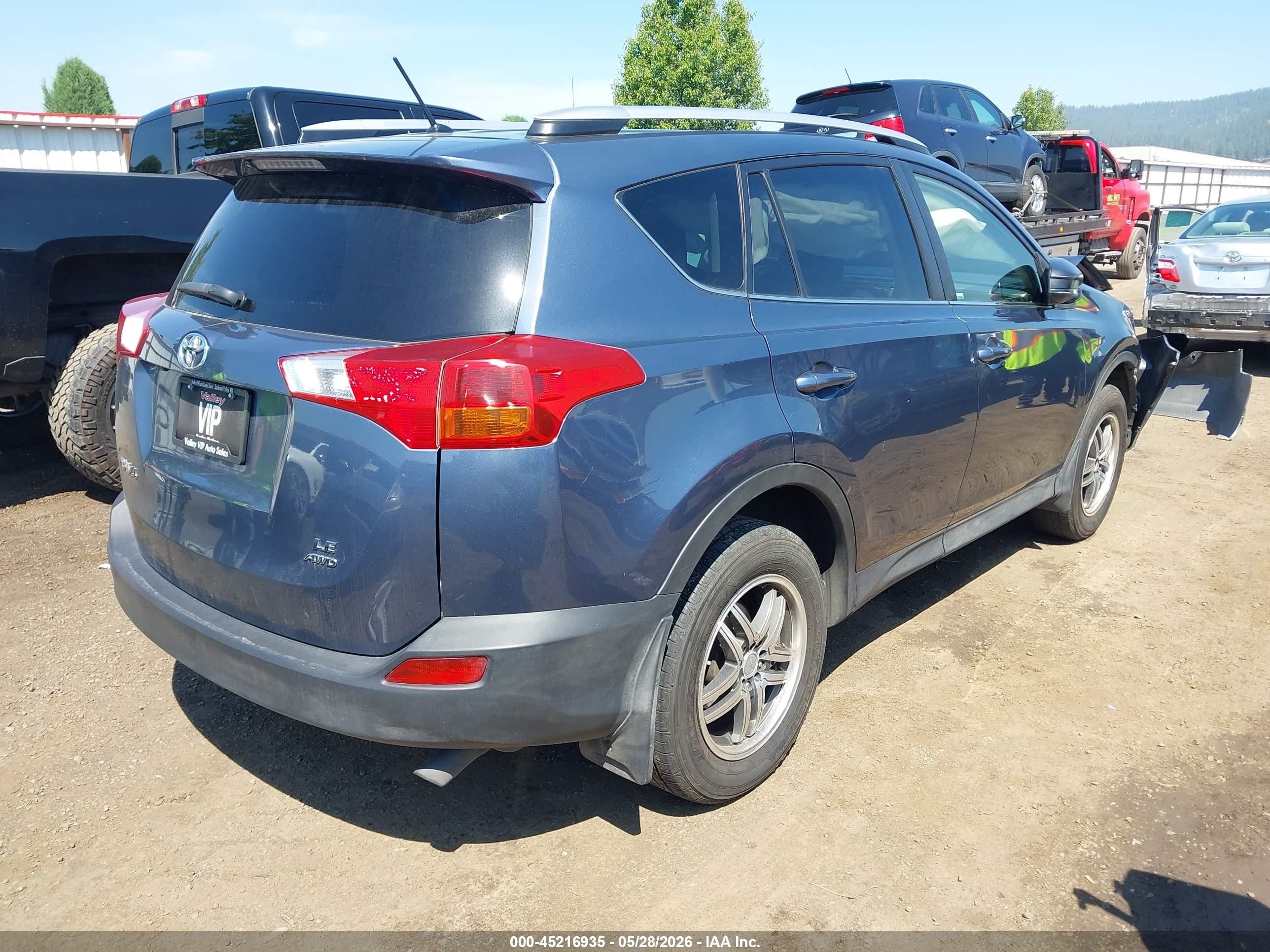 2013 Toyota Rav4 Le Blue vin: JTMBFREV4D5008286