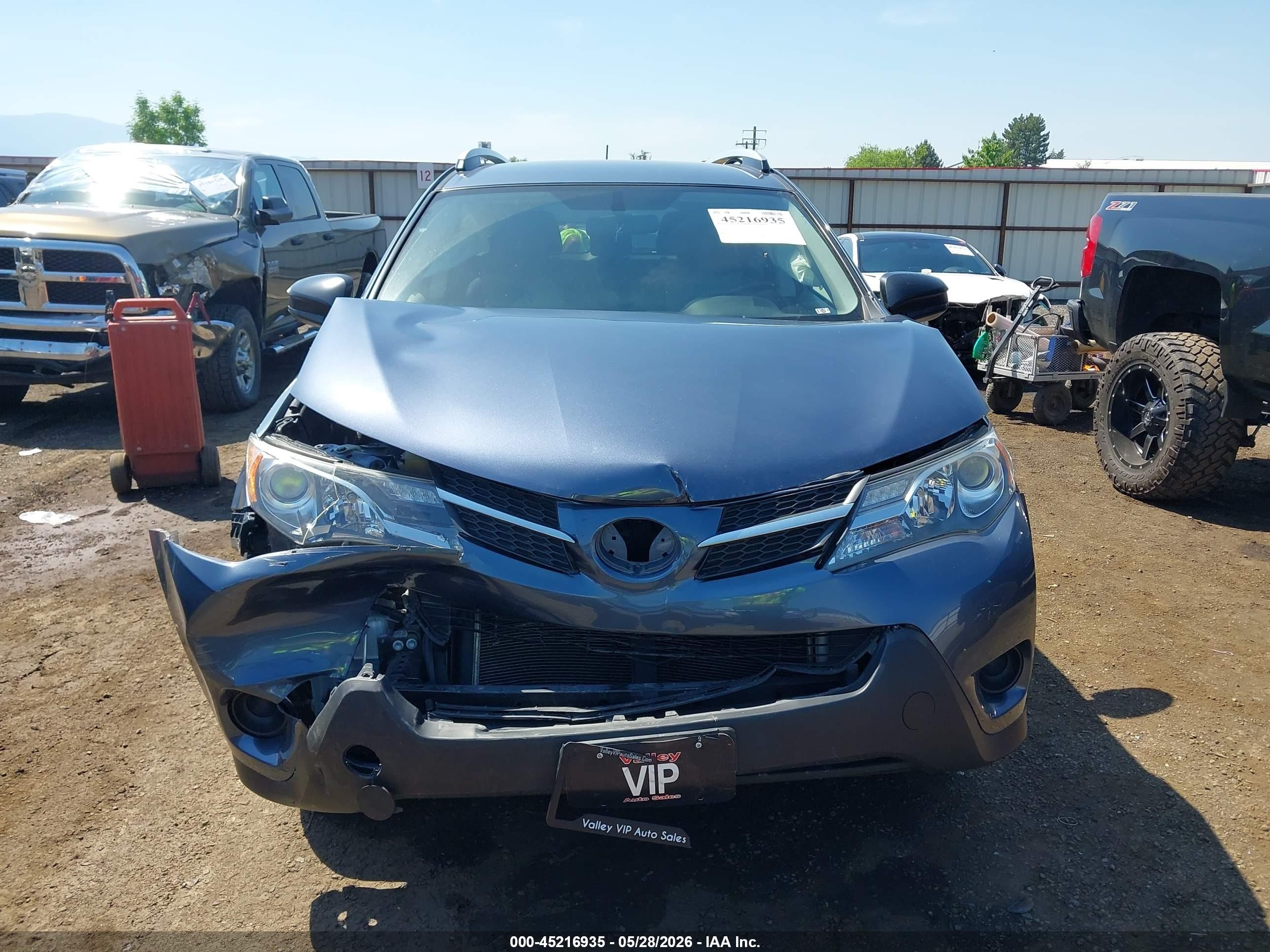 2013 Toyota Rav4 Le Blue vin: JTMBFREV4D5008286