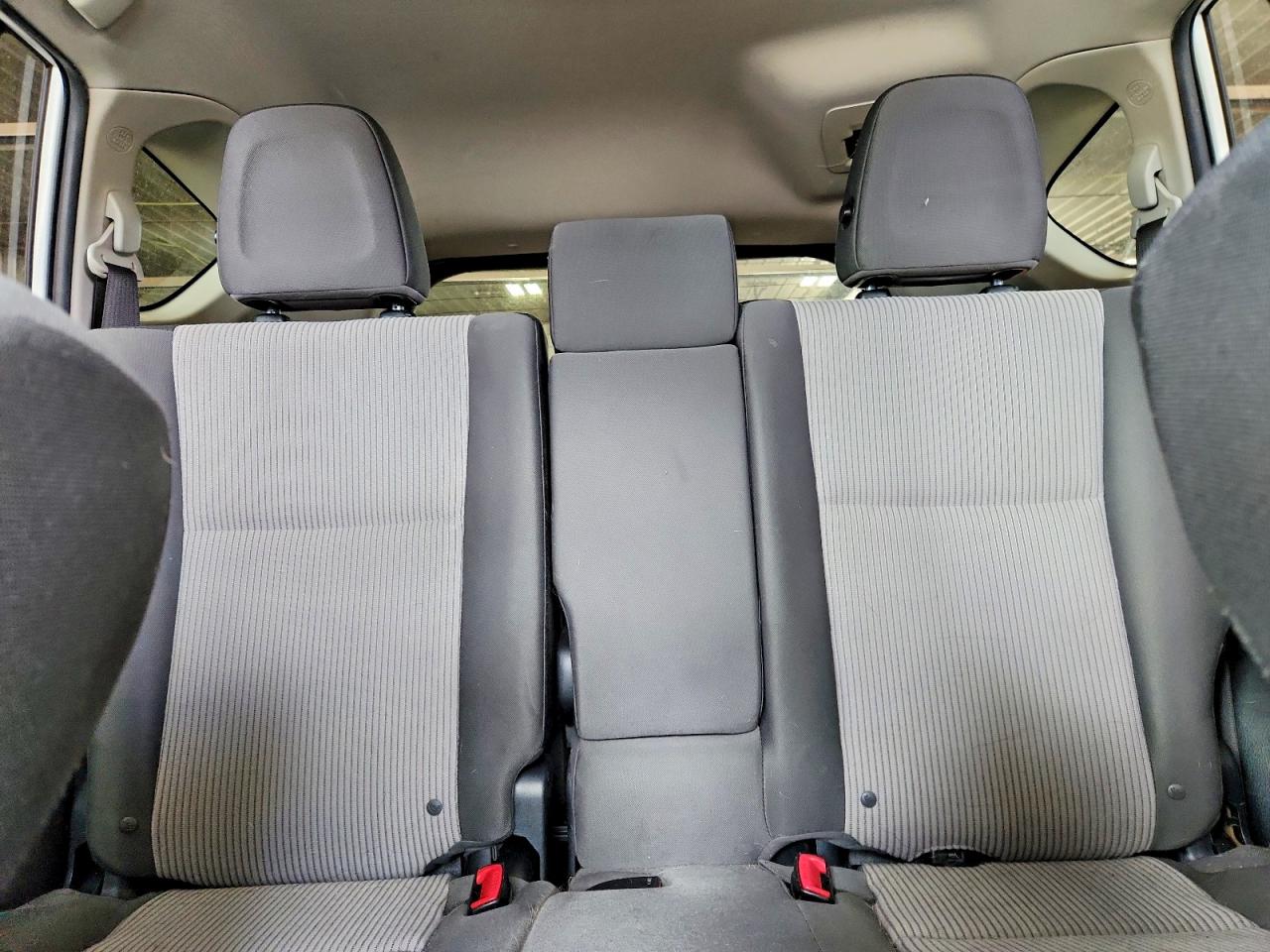2013 Toyota Rav4 White vin: JTMBFREV4DD007676