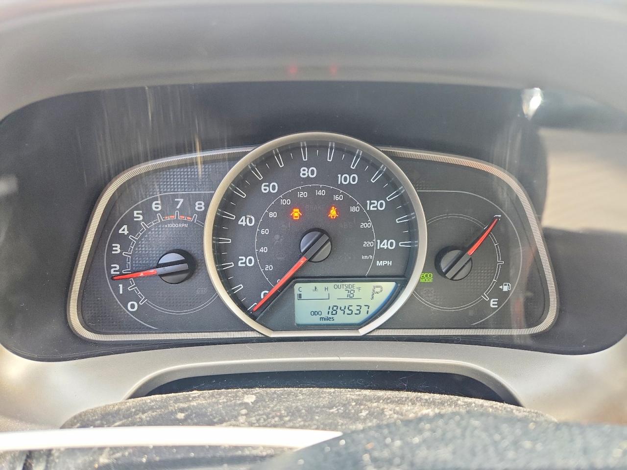 2013 Toyota Rav4 White vin: JTMBFREV4DD007676