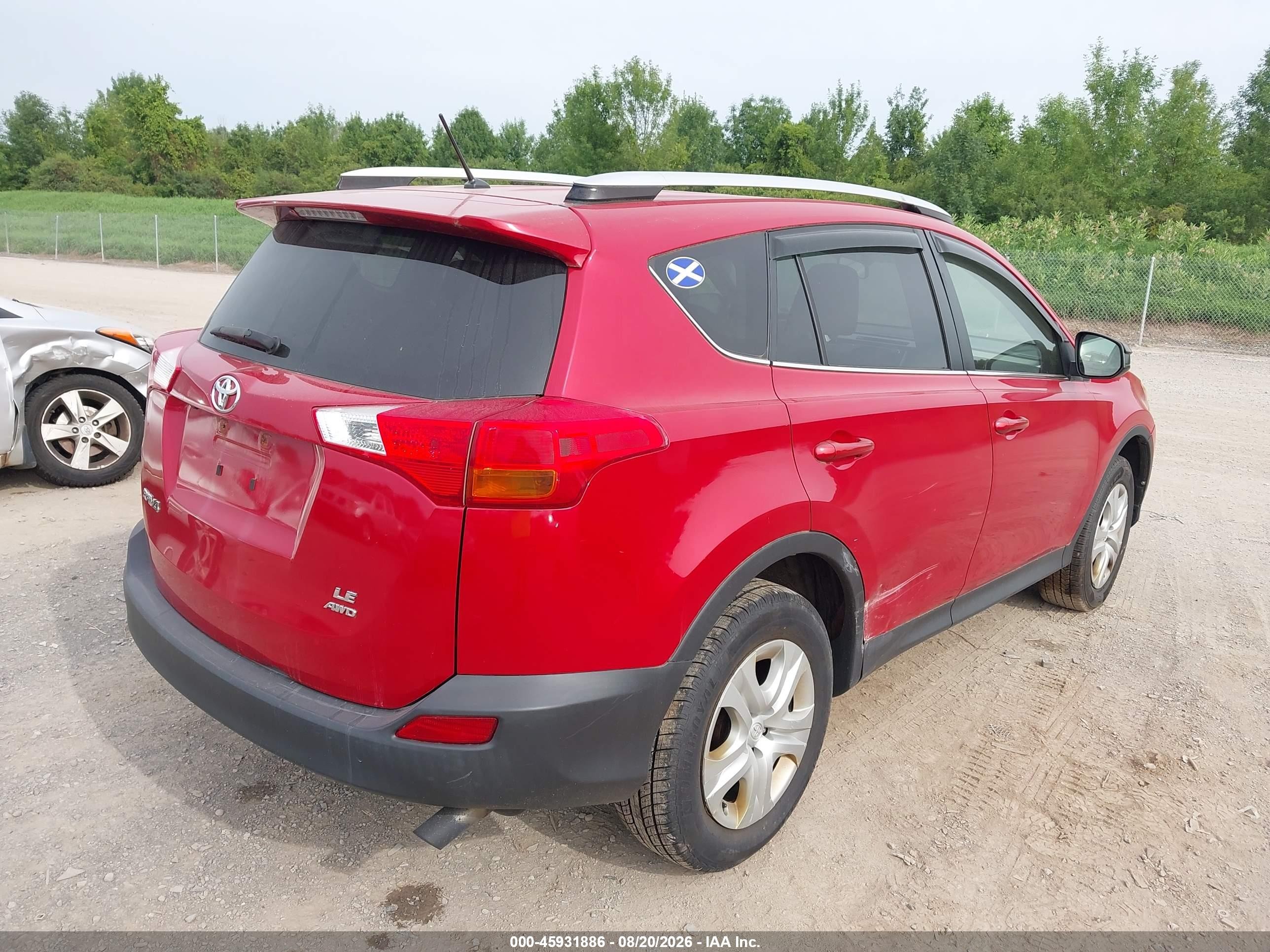 2014 Toyota Rav4 Le Red vin: JTMBFREV4ED070021