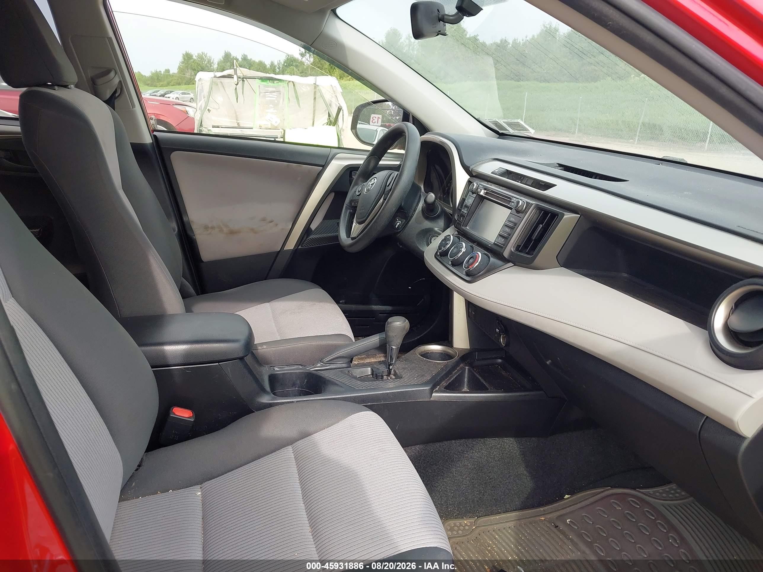 2014 Toyota Rav4 Le Red vin: JTMBFREV4ED070021