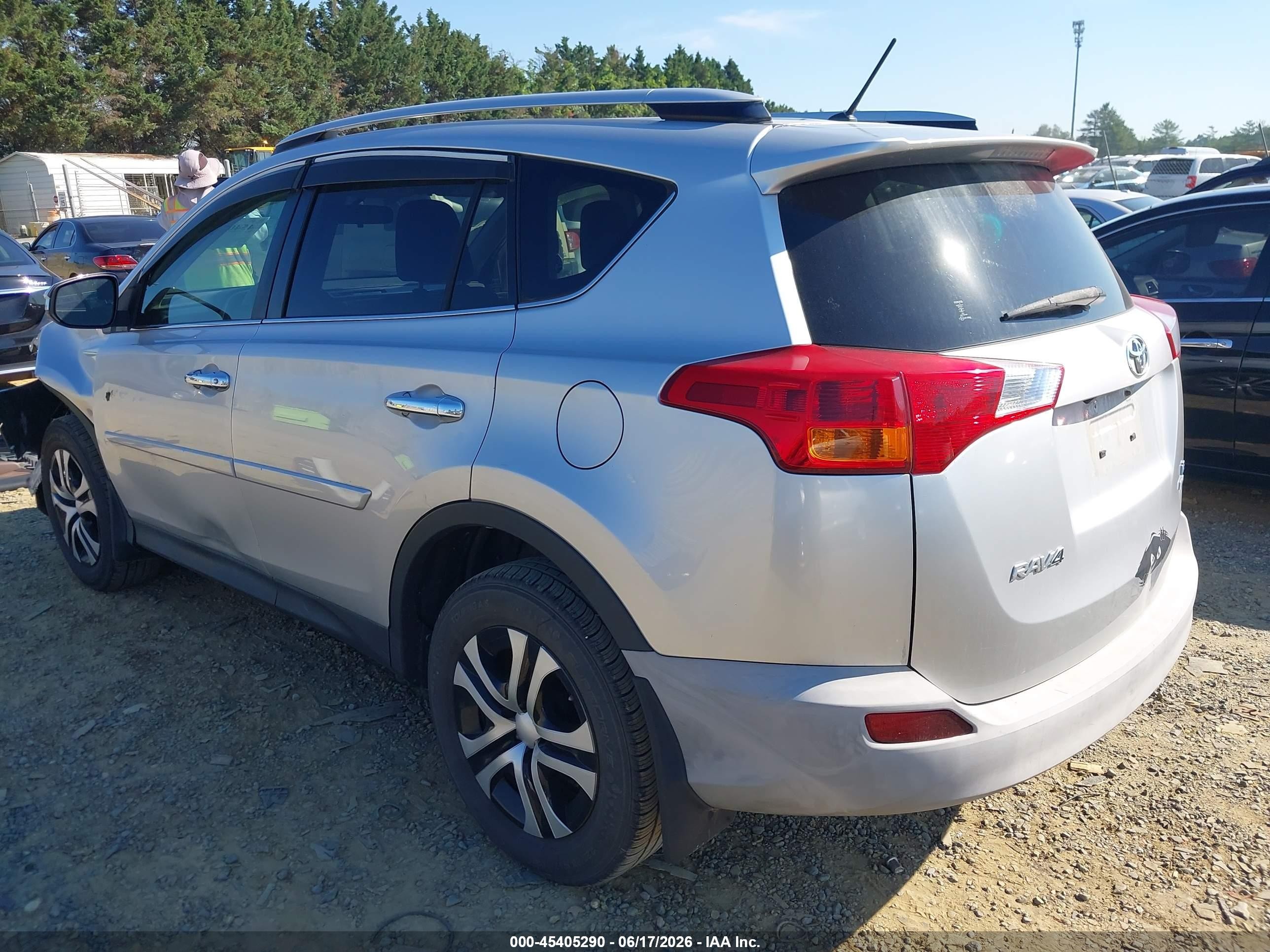 2014 Toyota Rav4 Le Silver vin: JTMBFREV4ED093783