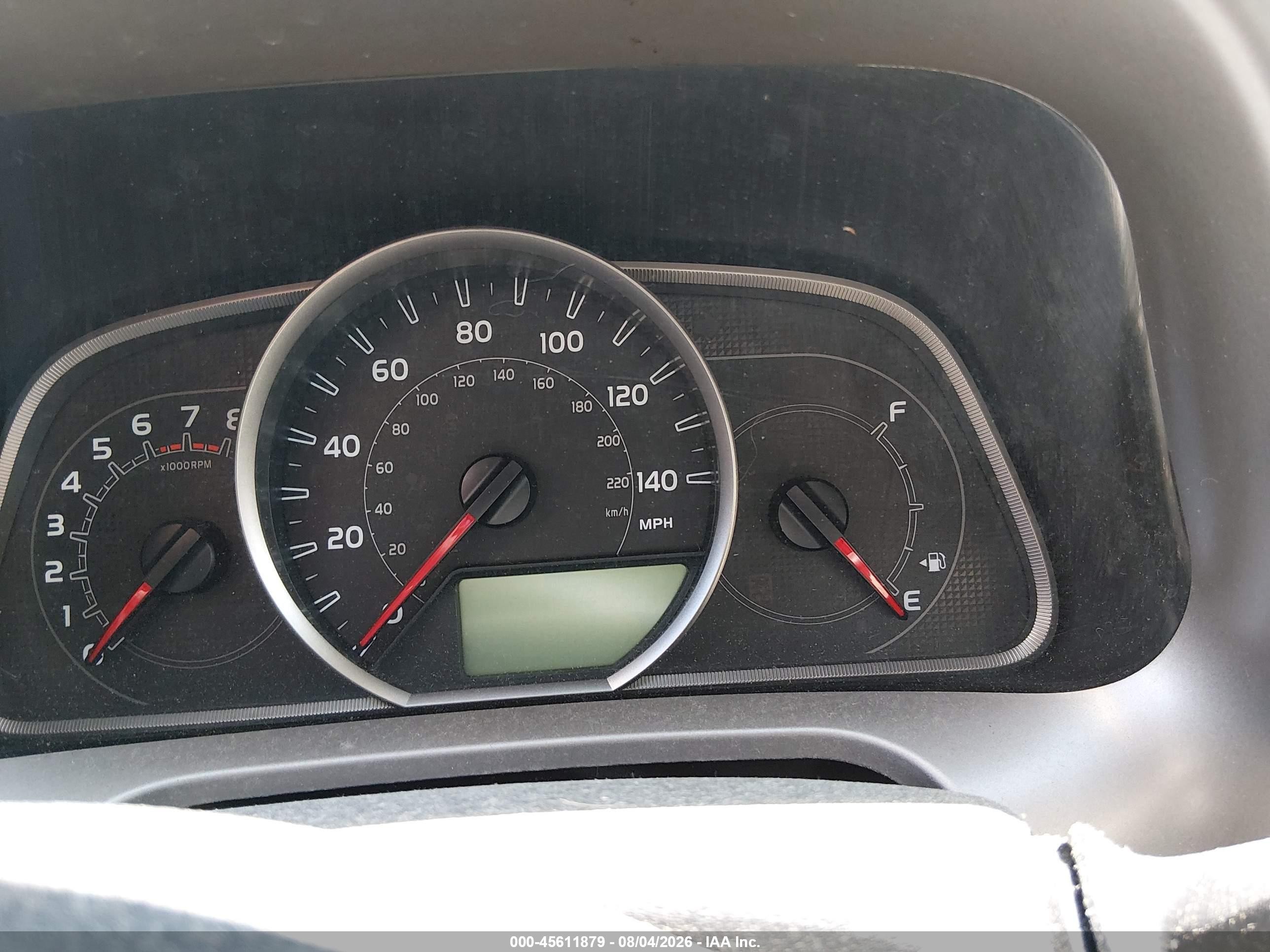 2014 Toyota Rav4 Le Silver vin: JTMBFREV4ED094075