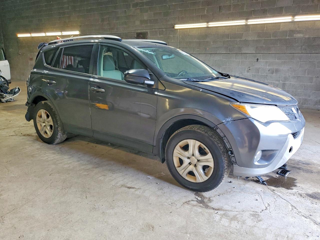 2015 Toyota Rav4 Le Black vin: JTMBFREV4FD107764