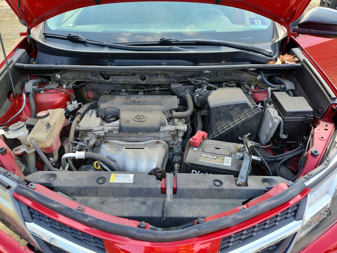 2015 Toyota Rav4 Le Красный vin: JTMBFREV4FD143146