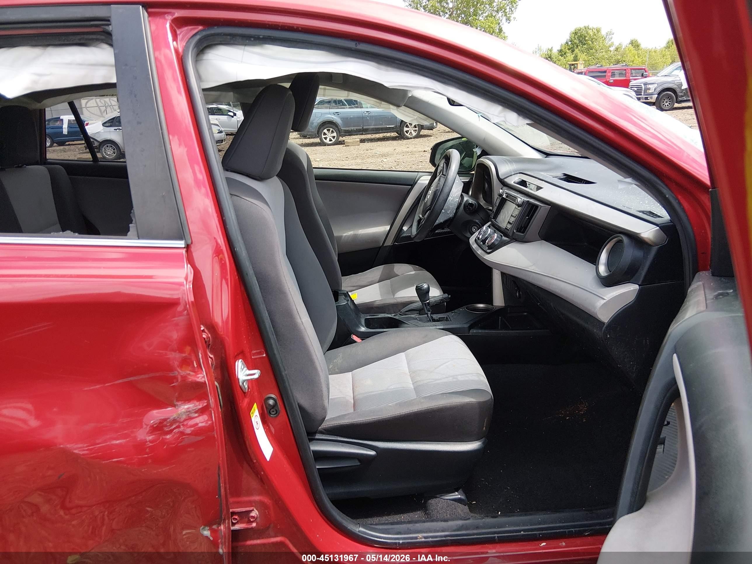 2015 Toyota Rav4 Le Красный vin: JTMBFREV4FJ030332