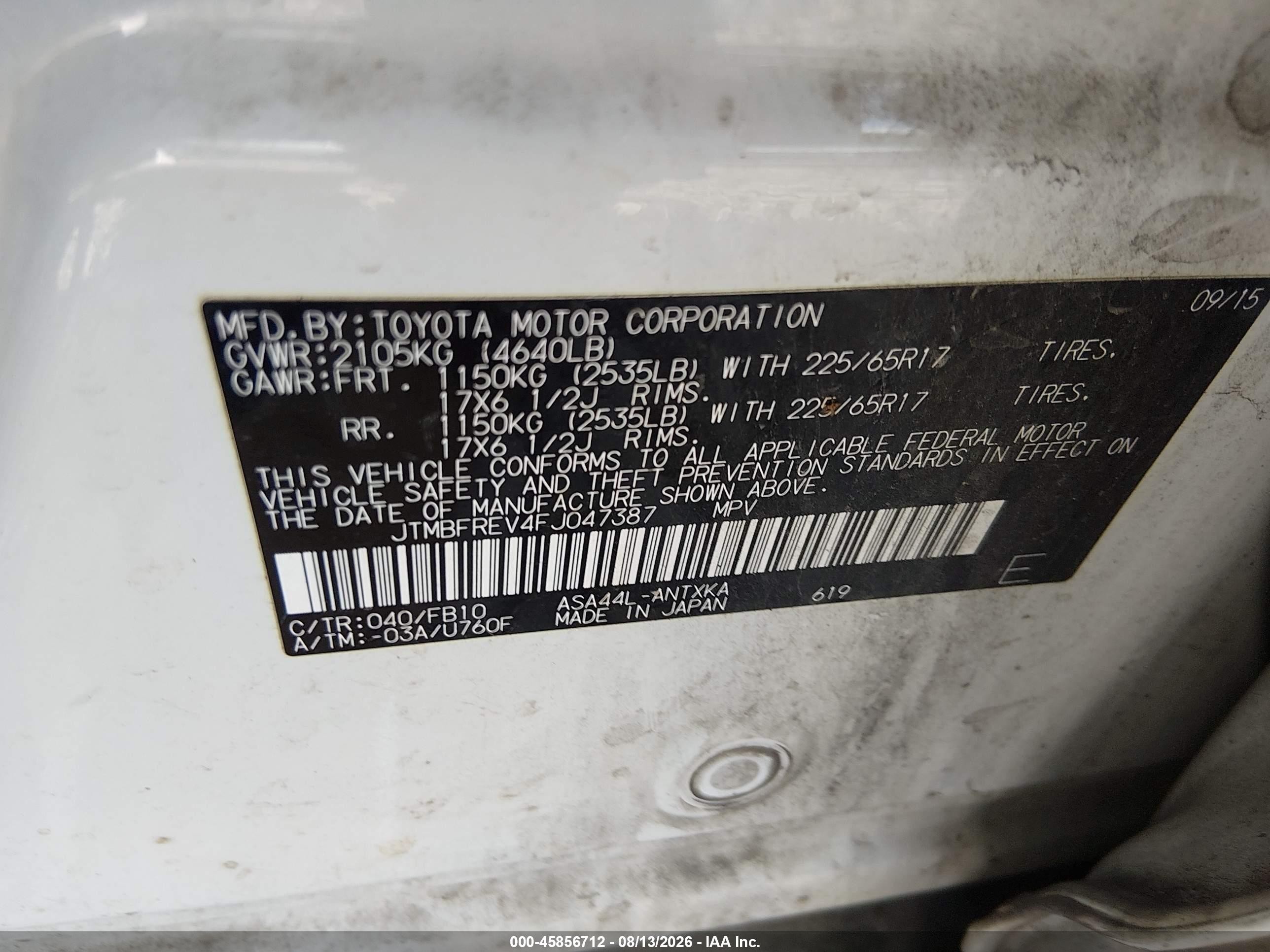 2015 Toyota Rav4 Le White vin: JTMBFREV4FJ047387