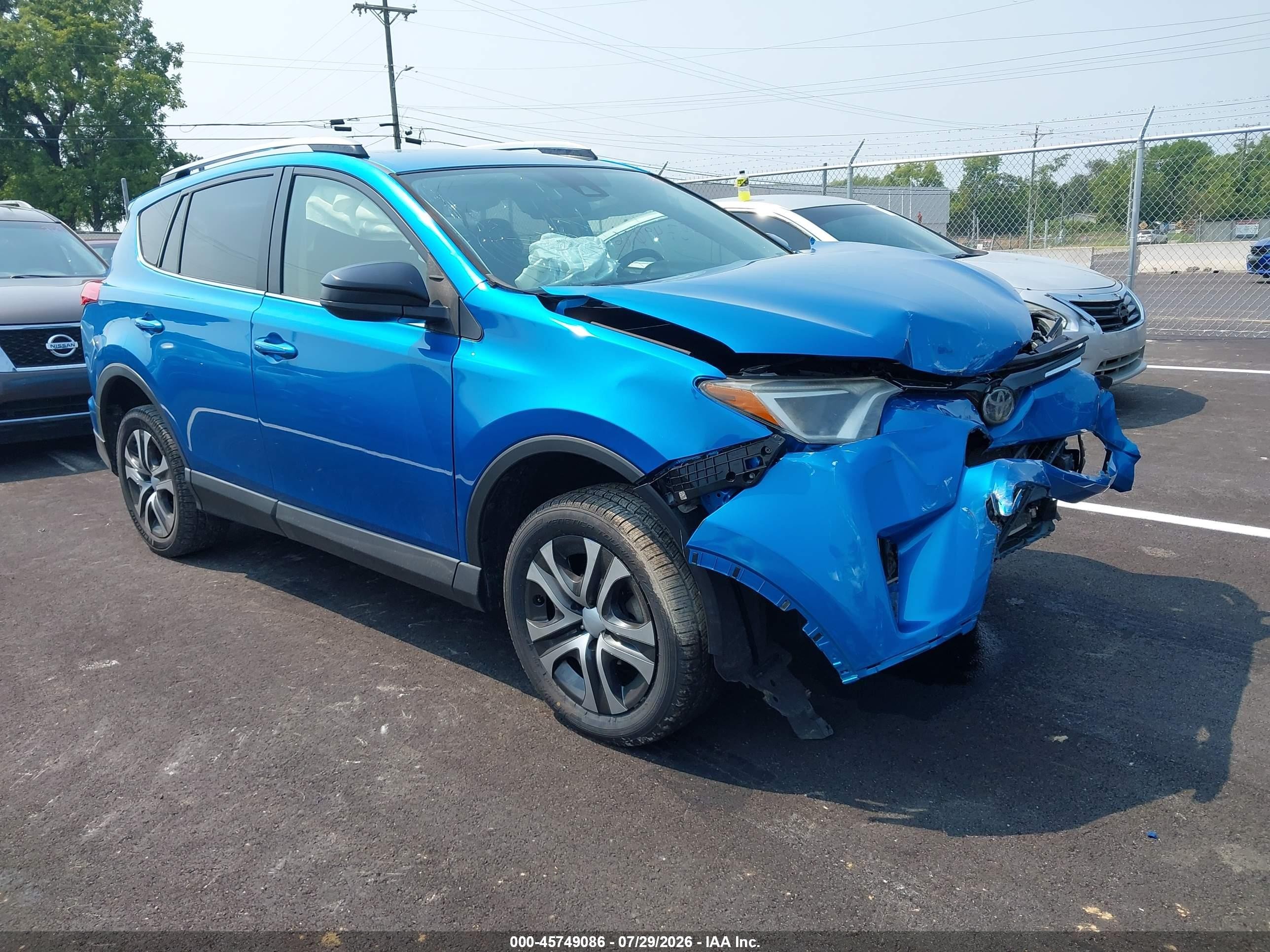 2017 Toyota Rav4 Le Blue vin: JTMBFREV4HJ131809