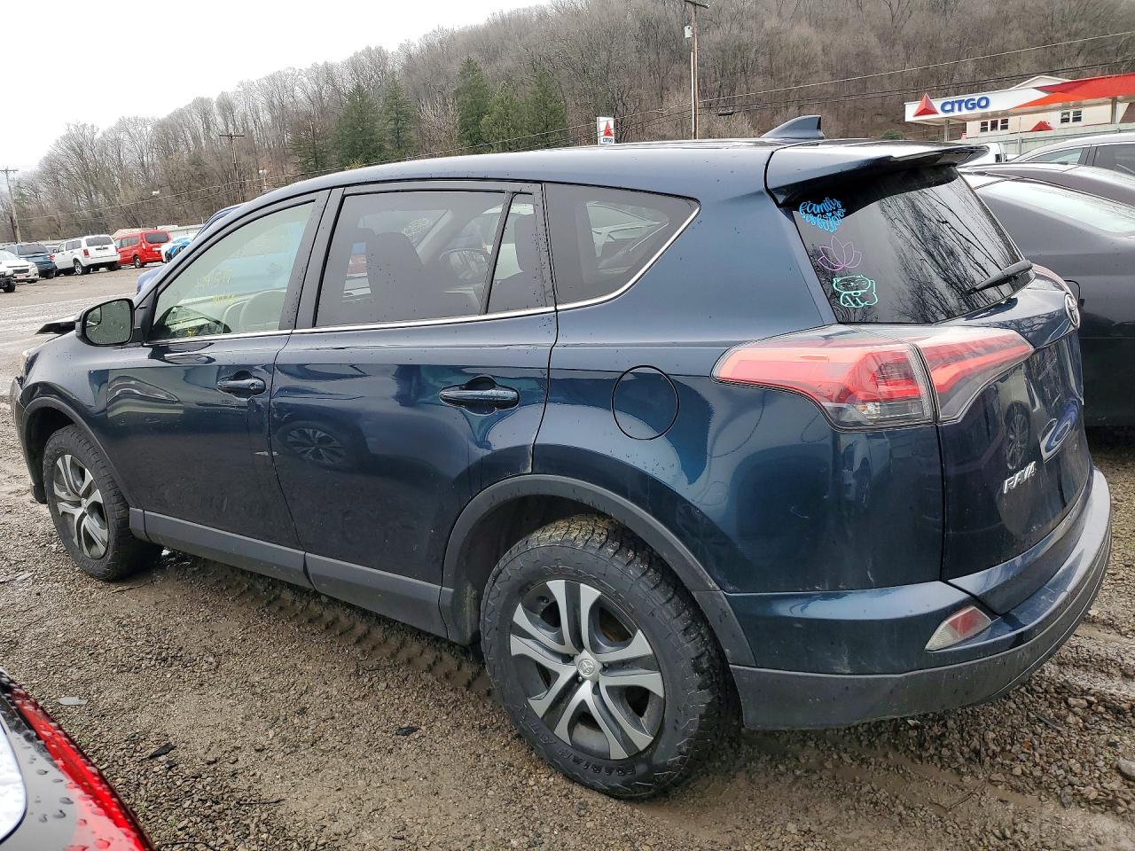 2018 Toyota Rav4 Le Blue vin: JTMBFREV4JJ219846