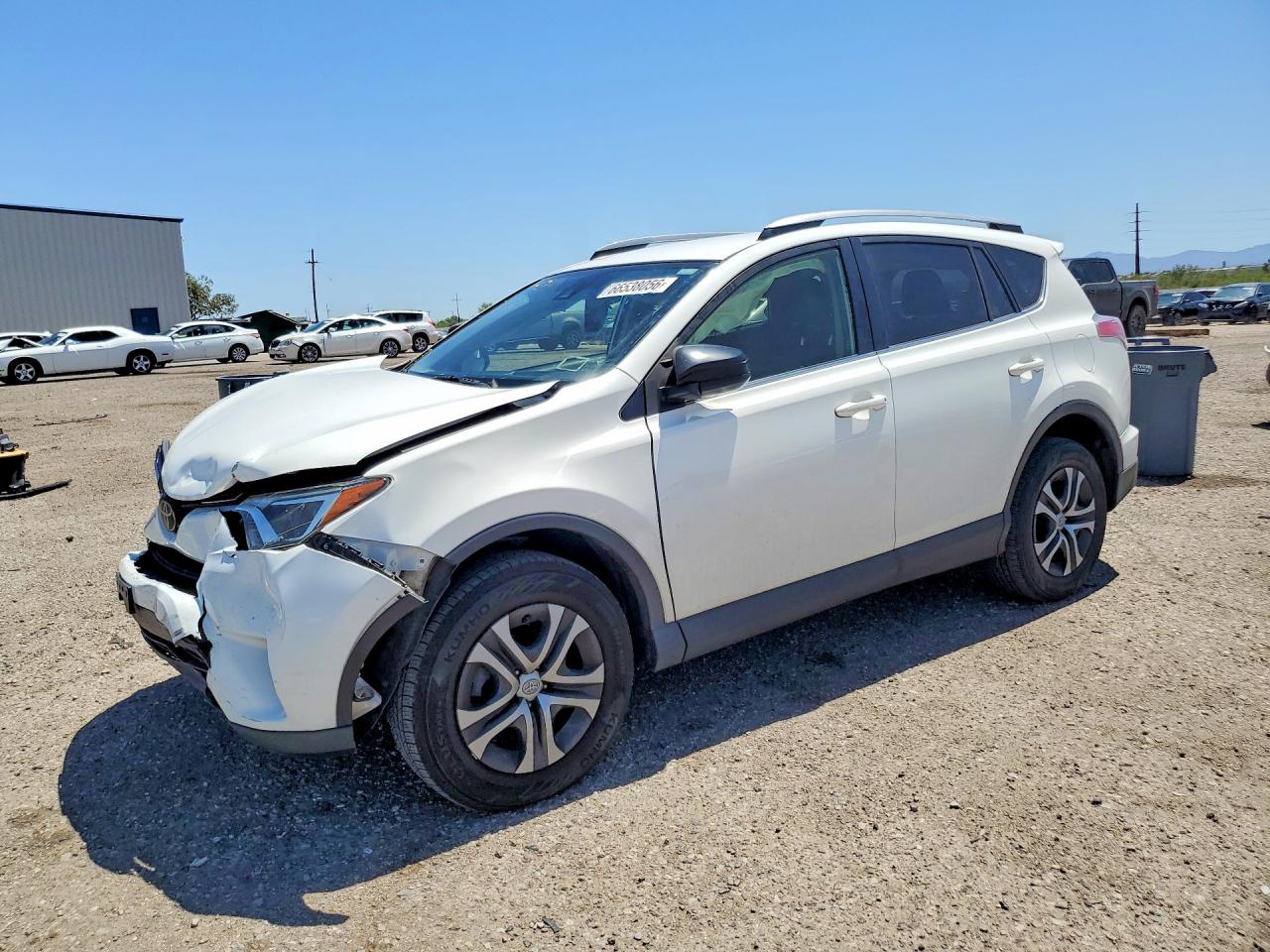 2018 Toyota Rav4 Le White vin: JTMBFREV4JJ740470