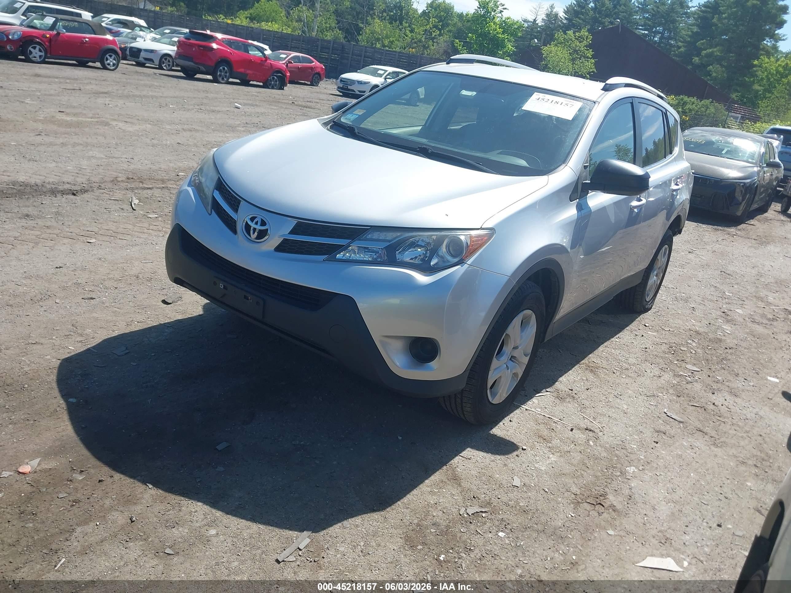 2013 Toyota Rav4 Le Silver vin: JTMBFREV5D5004733
