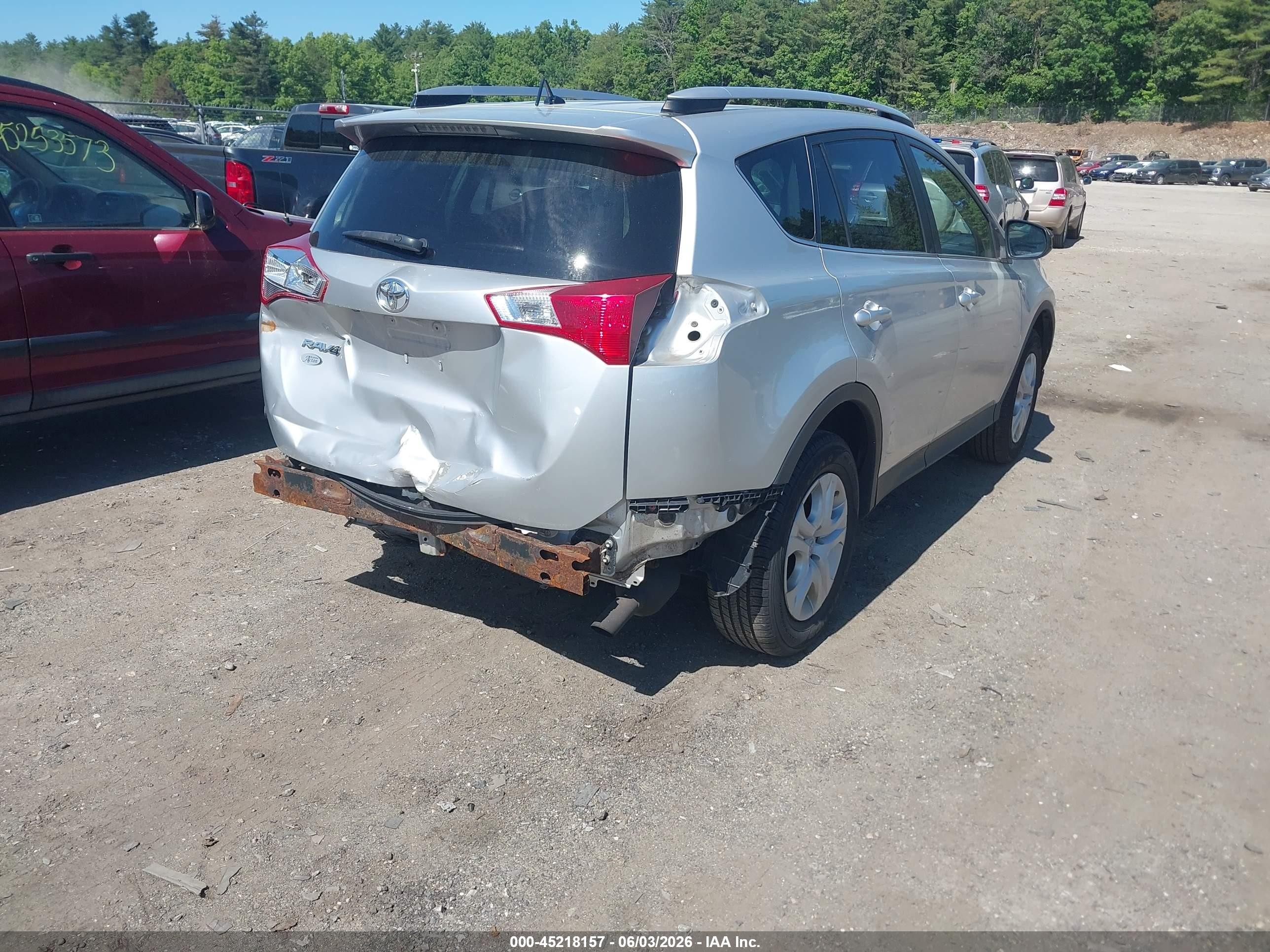 2013 Toyota Rav4 Le Silver vin: JTMBFREV5D5004733