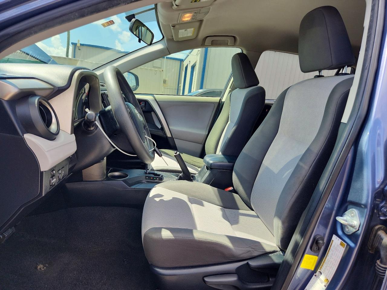 2013 Toyota Rav4 Le Blue vin: JTMBFREV5D5018096