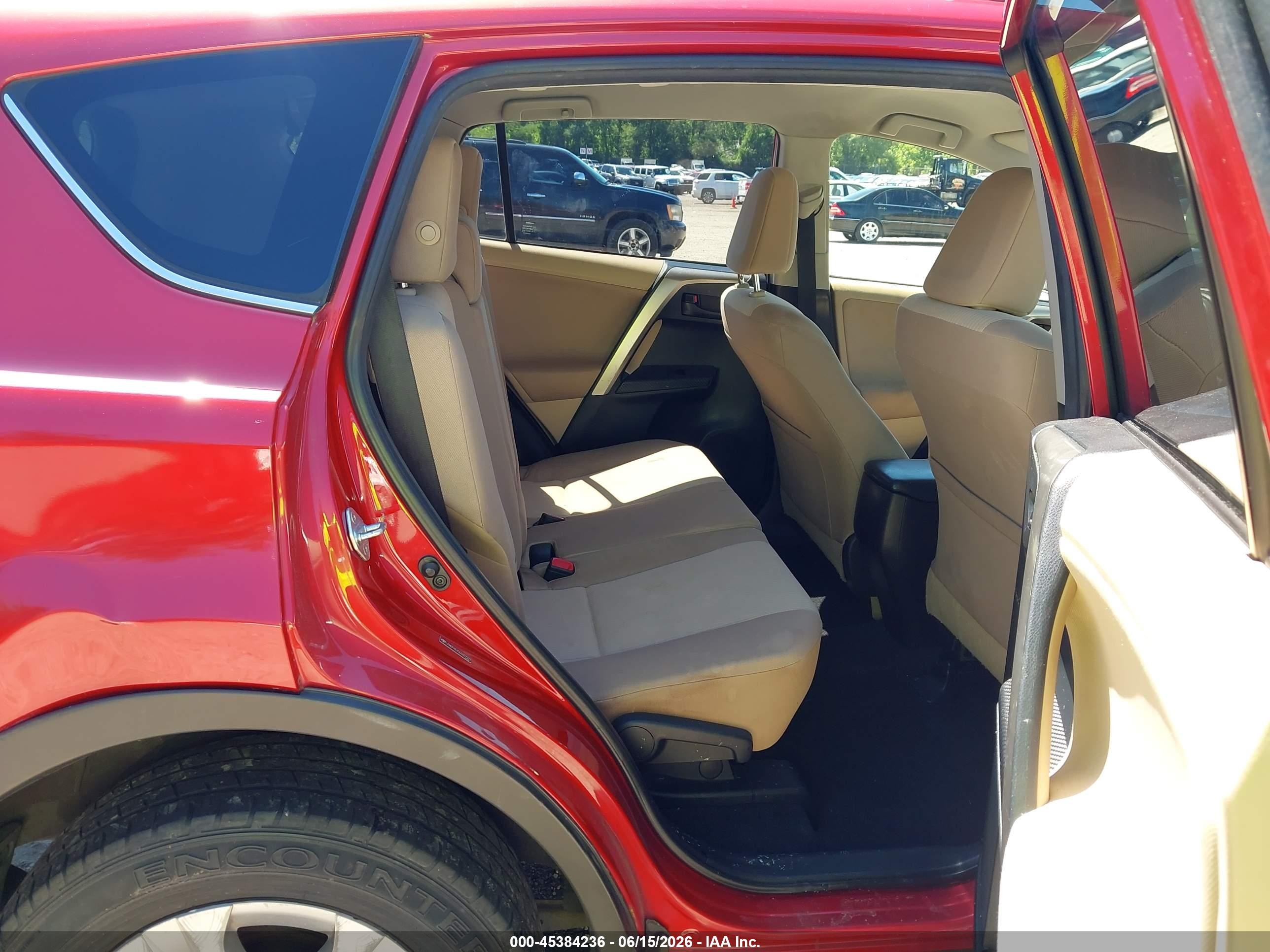 2013 Toyota Rav4 Le Red vin: JTMBFREV5D5027297