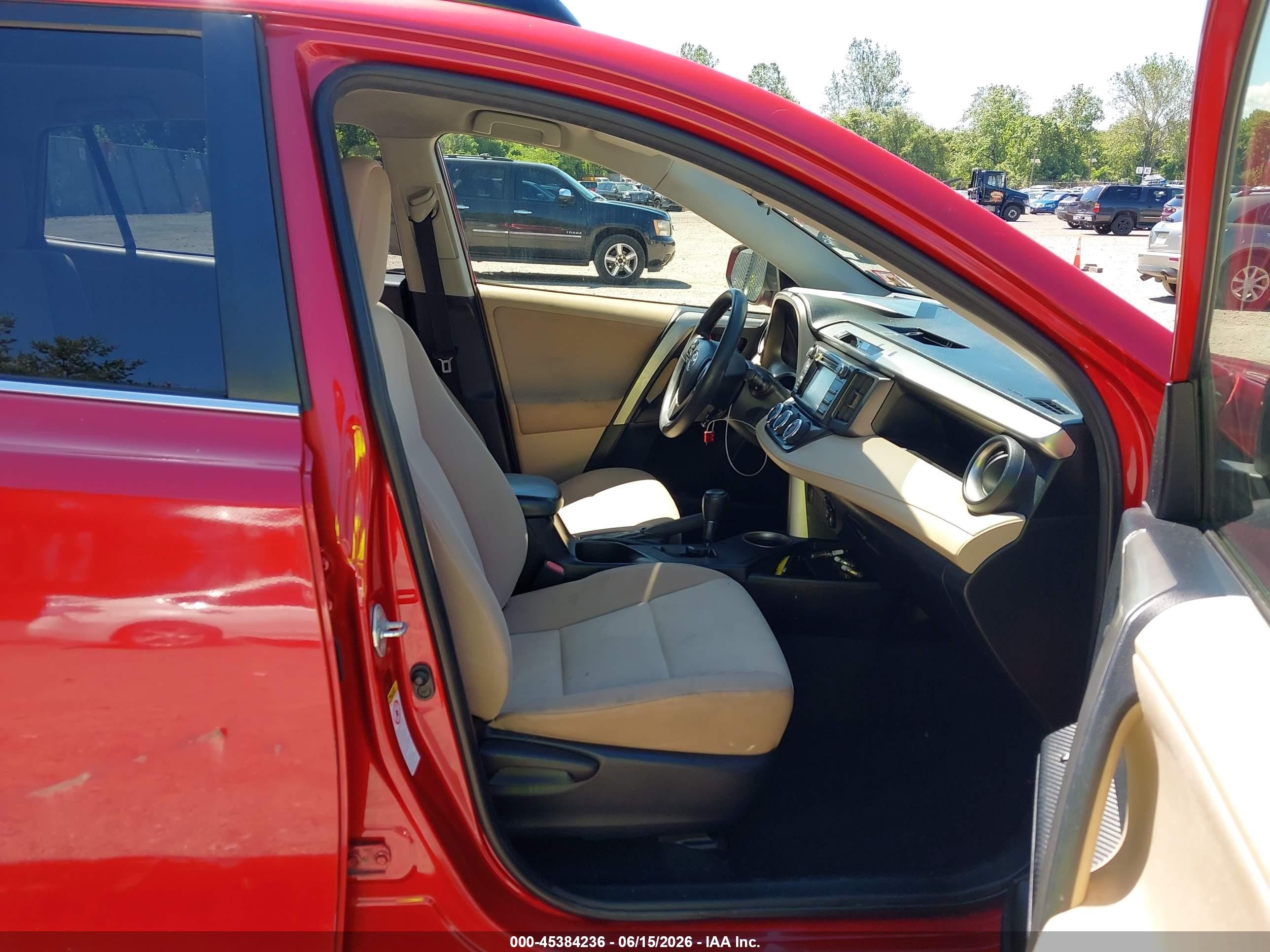 2013 Toyota Rav4 Le Red vin: JTMBFREV5D5027297