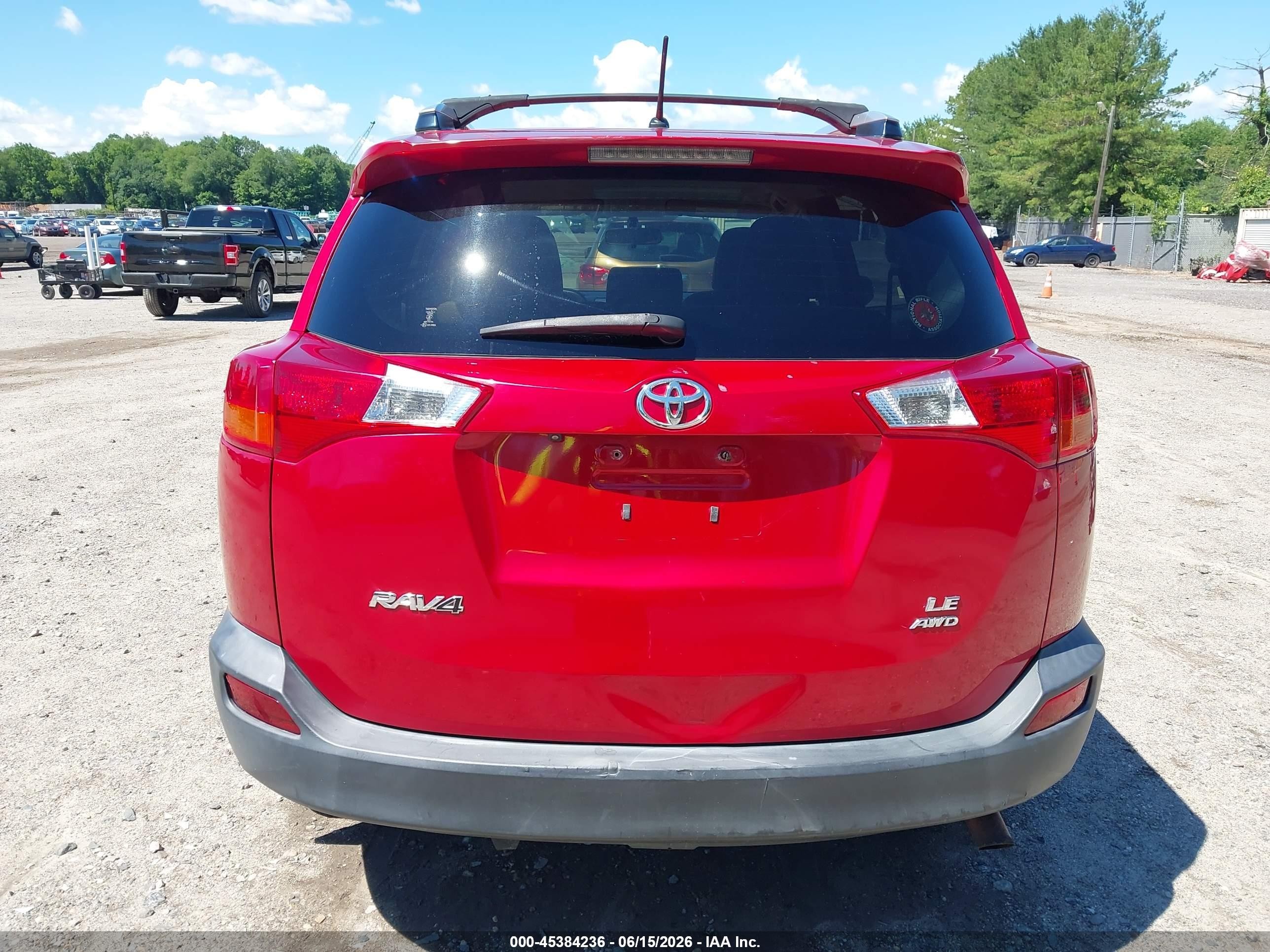2013 Toyota Rav4 Le Red vin: JTMBFREV5D5027297