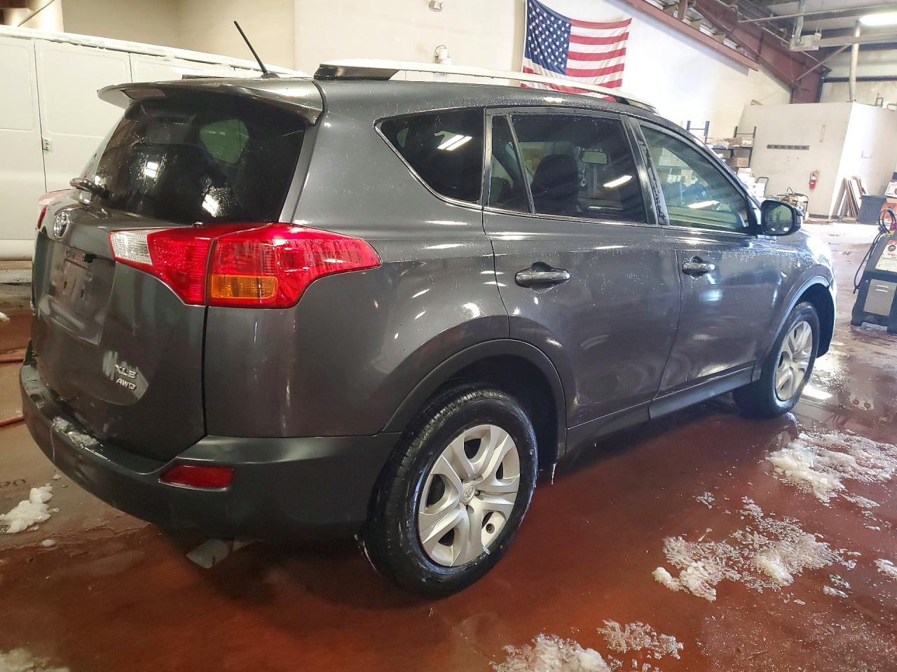 2013 Toyota Rav4 Le Gray vin: JTMBFREV5DD024678
