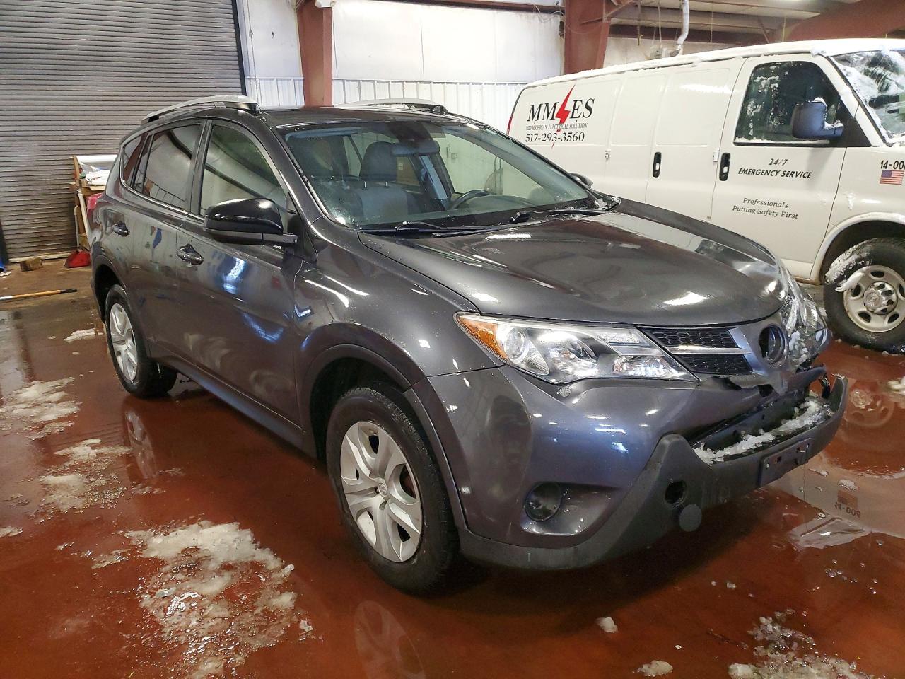 2013 Toyota Rav4 Le Gray vin: JTMBFREV5DD024678