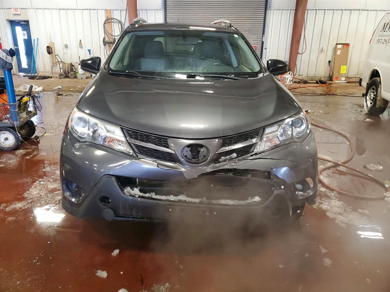 2013 Toyota Rav4 Le Gray vin: JTMBFREV5DD024678
