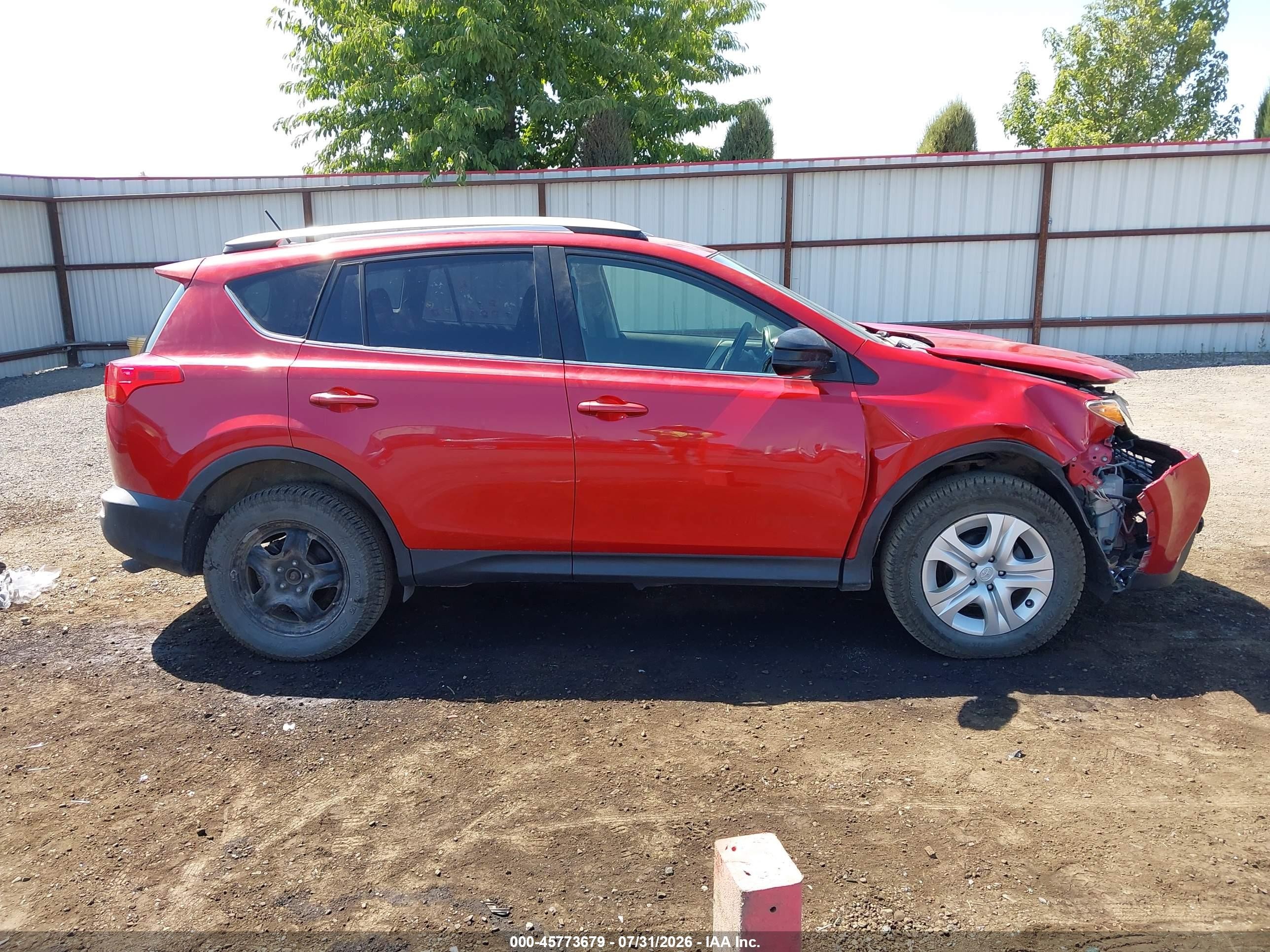 2014 Toyota Rav4 Le Maroon vin: JTMBFREV5ED051008