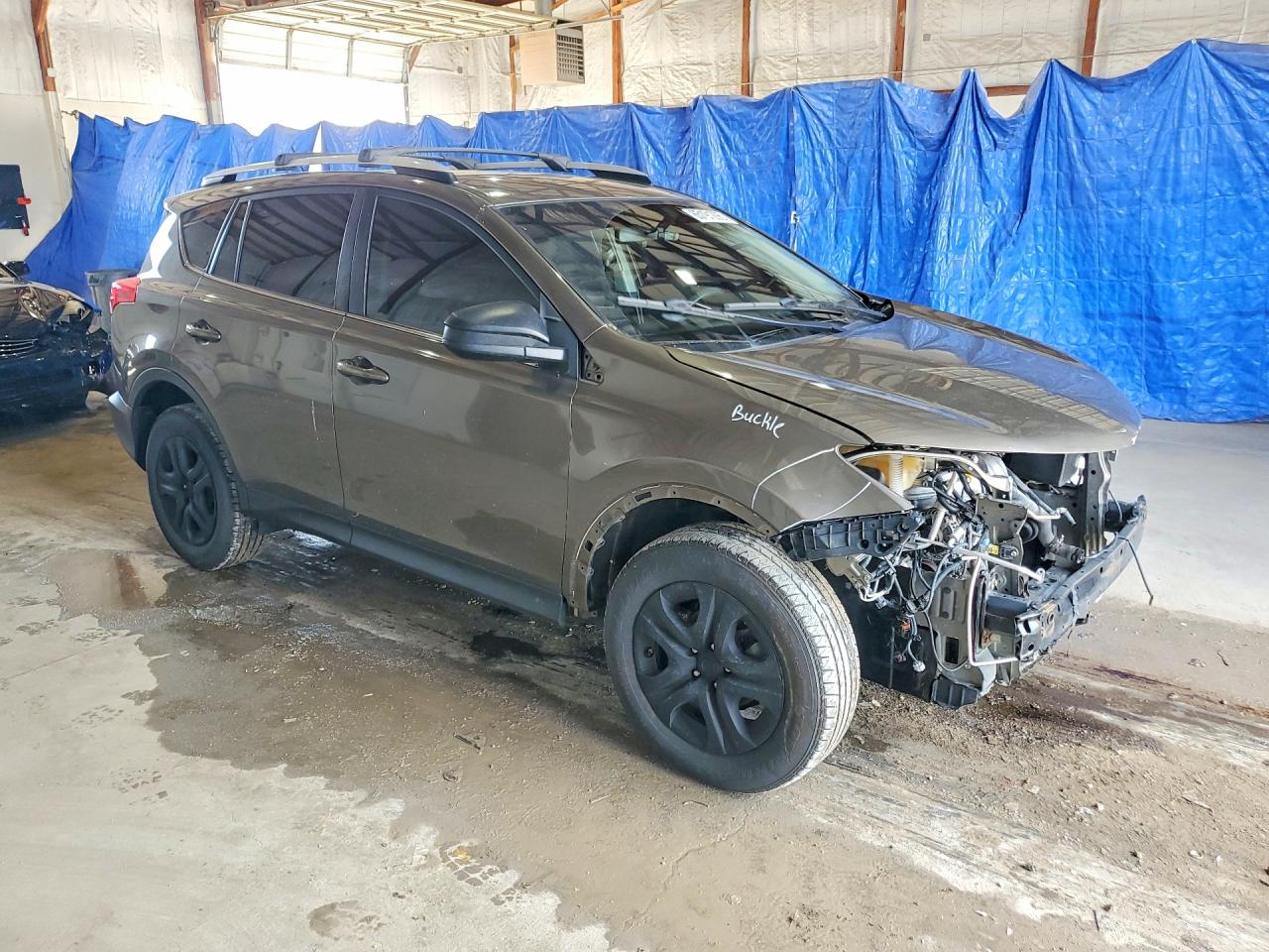 2015 Toyota Rav4 Le Tan vin: JTMBFREV5FD120295